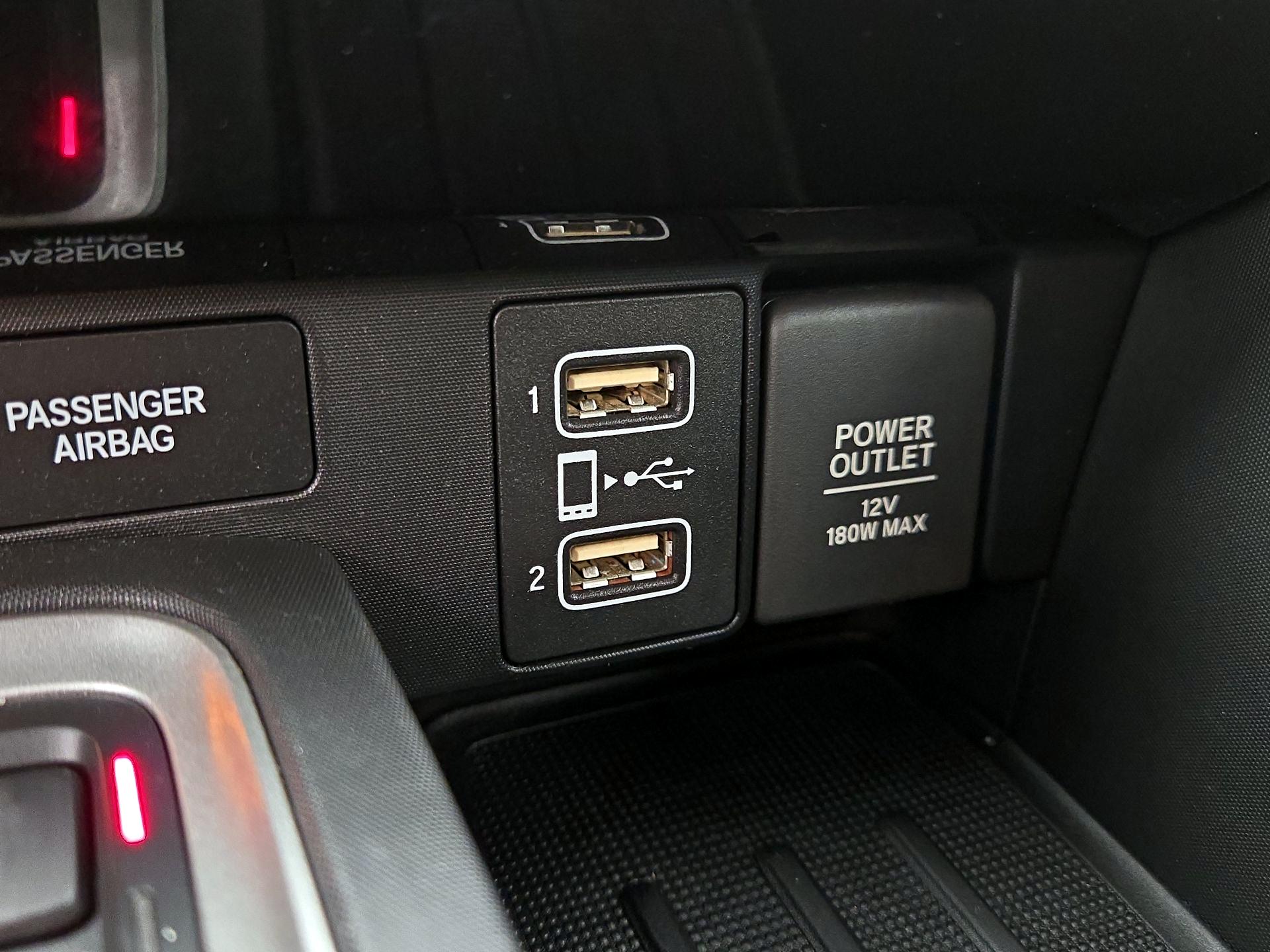 Thumbnail: 2019 Honda Insight - 18