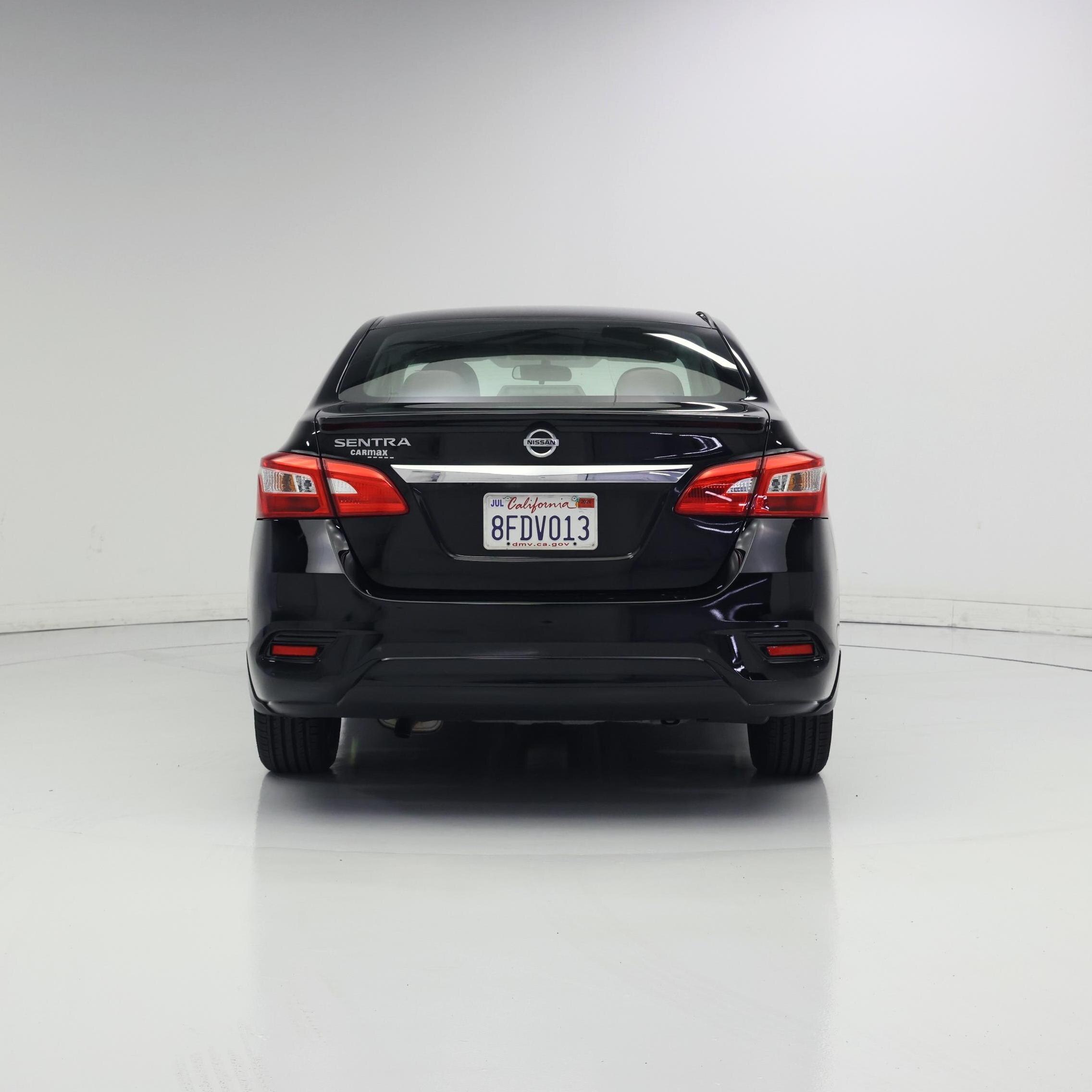 Thumbnail: 2018 Nissan Sentra - 6