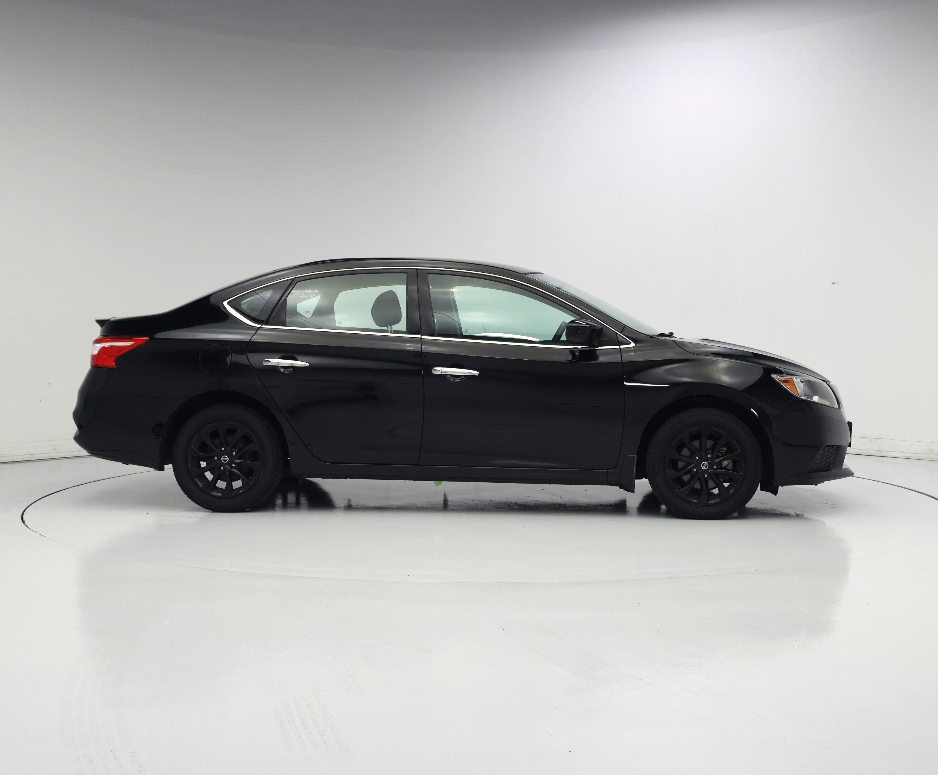 Thumbnail: 2018 Nissan Sentra - 7