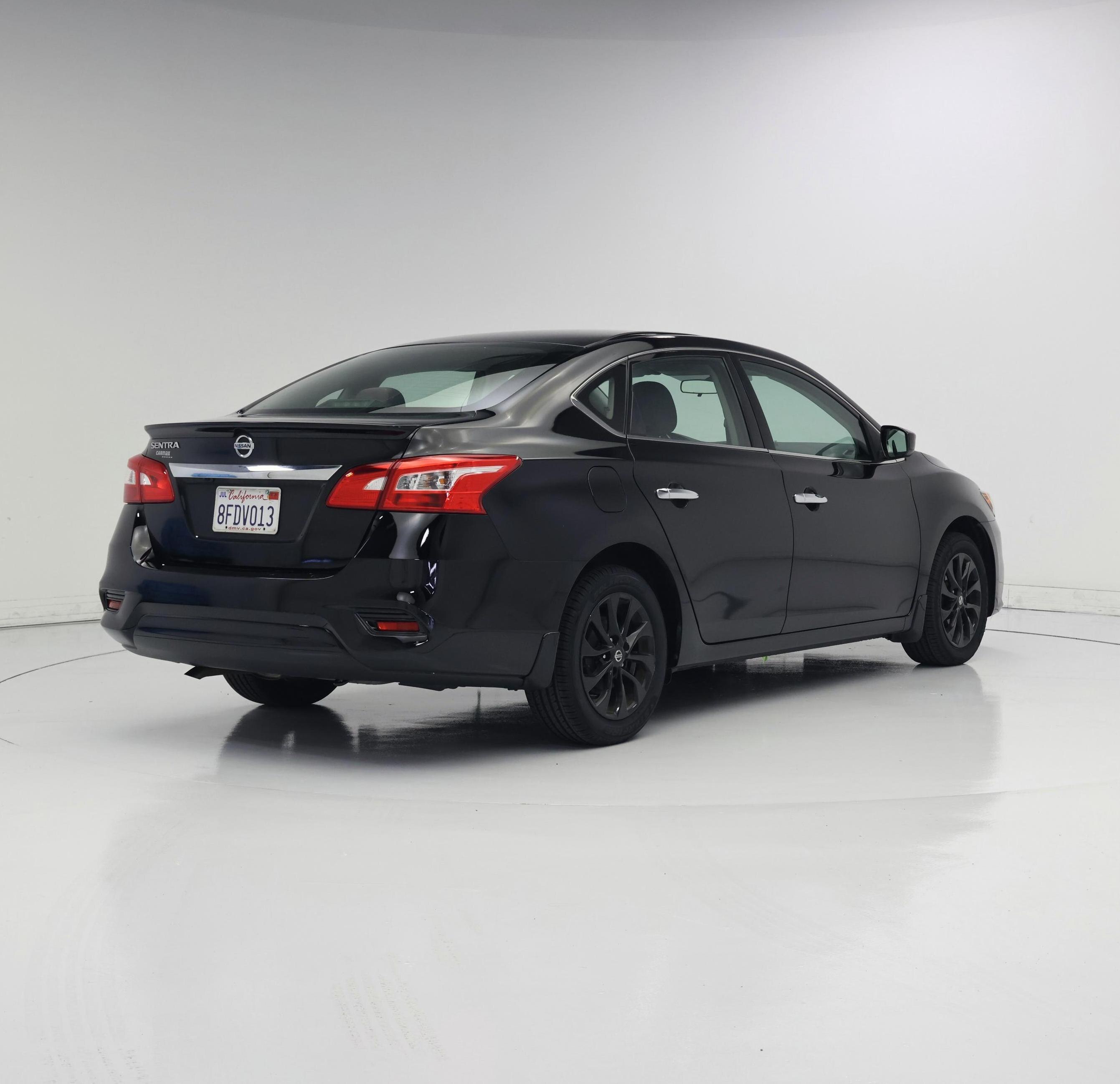 Thumbnail: 2018 Nissan Sentra - 8