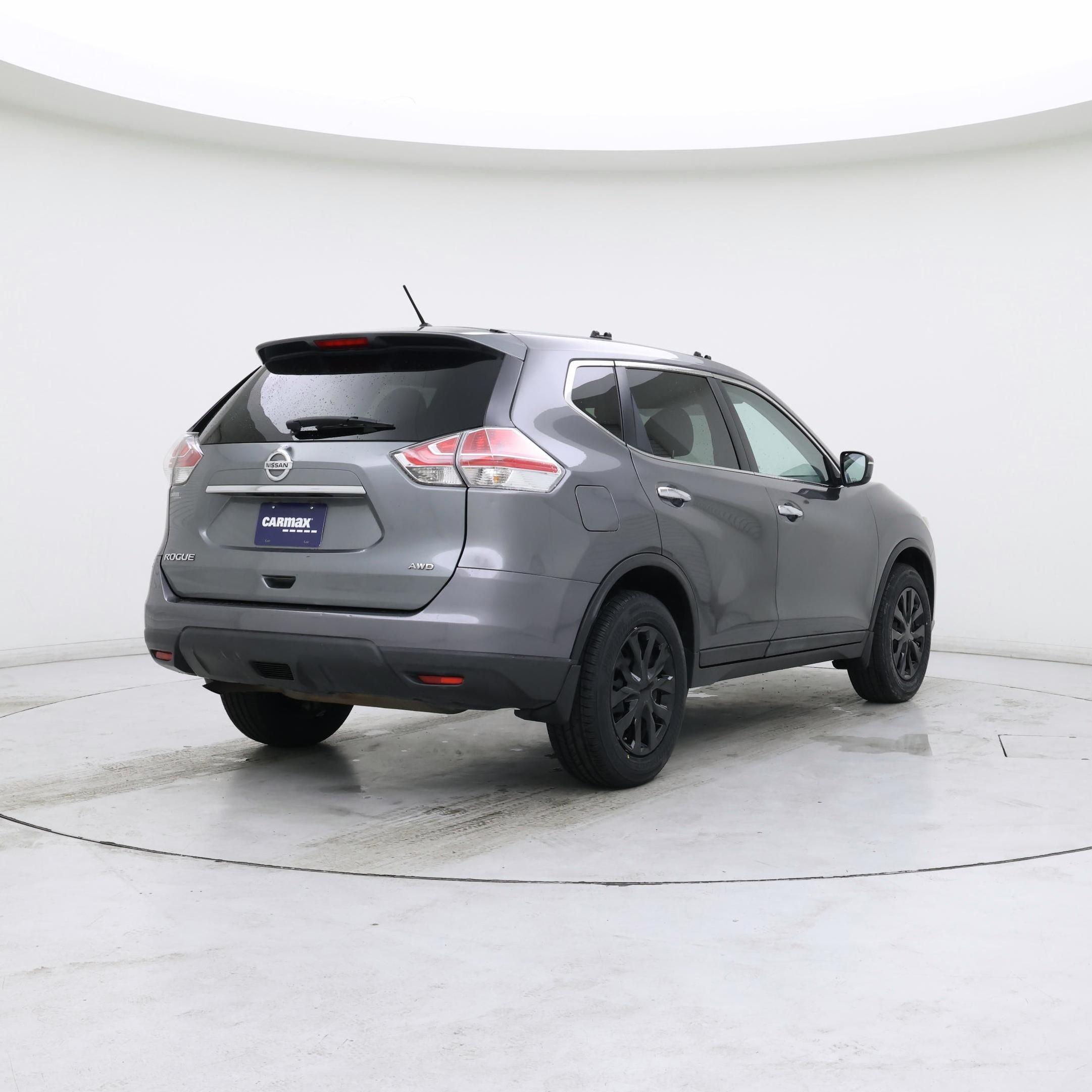 Thumbnail: 2015 Nissan Rogue - 8