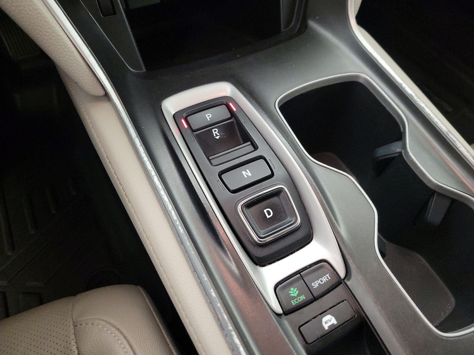2020 Honda Accord Hybrid EX-L - Photo 18