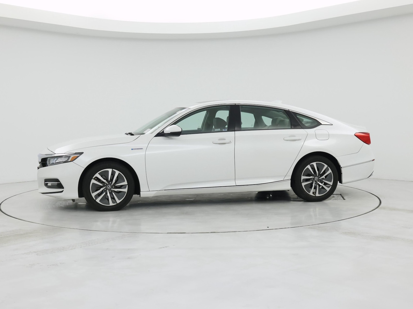 2020 Honda Accord Hybrid EX-L - Photo 4