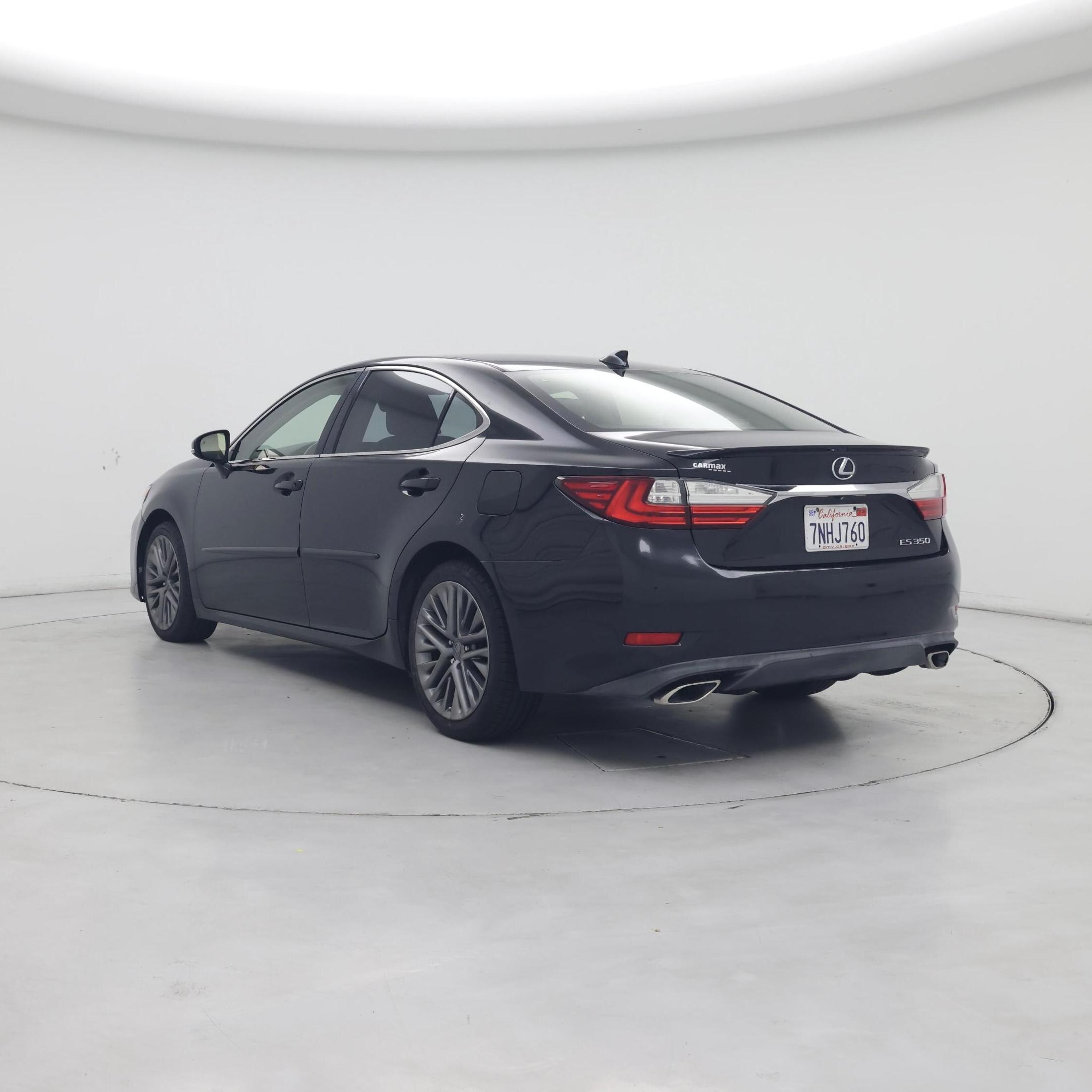 Thumbnail: 2016 Lexus ES - 2