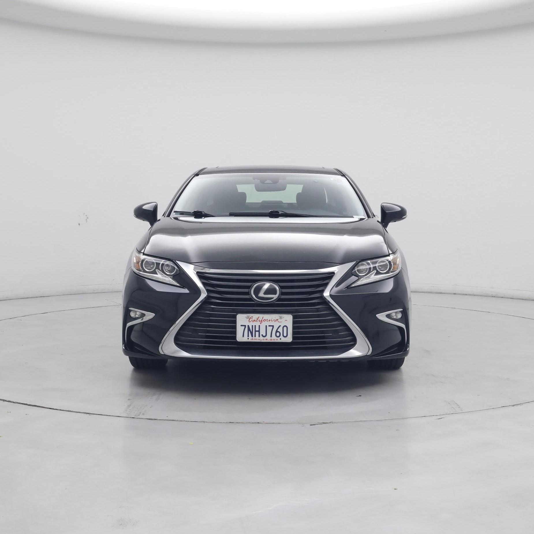Thumbnail: 2016 Lexus ES - 5