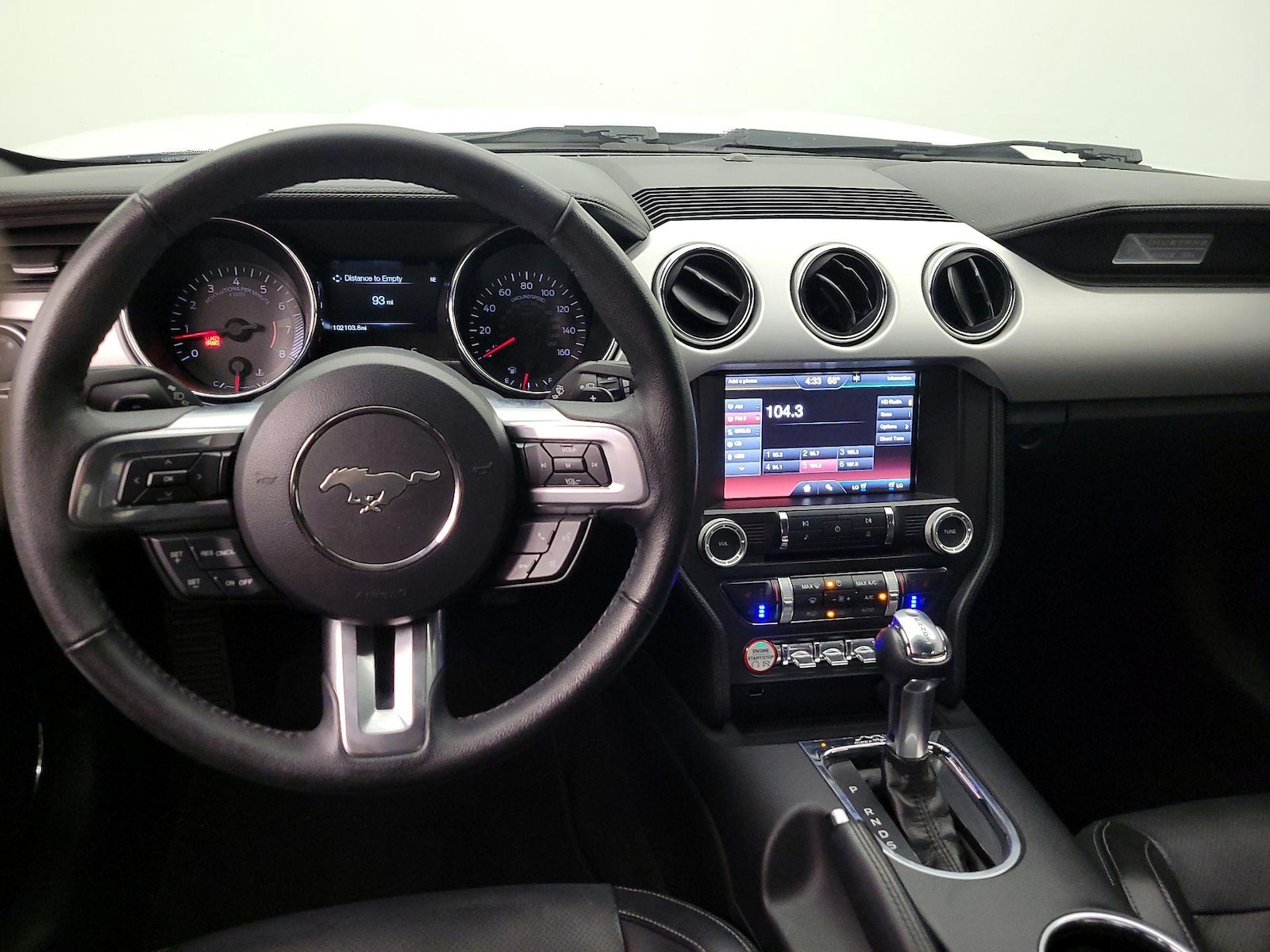 2015 Ford Mustang EcoBoost Premium - Photo 10