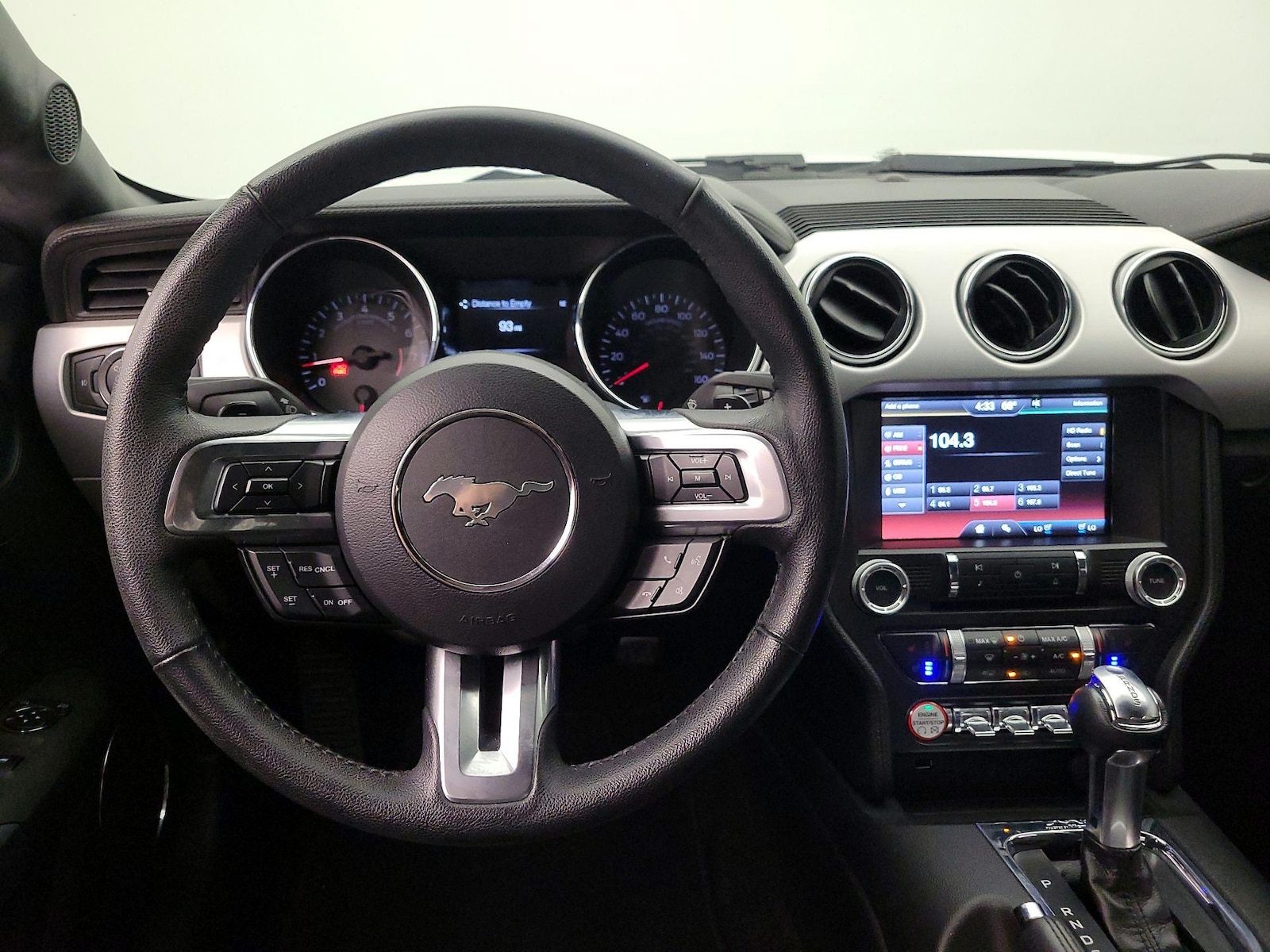 2015 Ford Mustang EcoBoost Premium - Photo 11