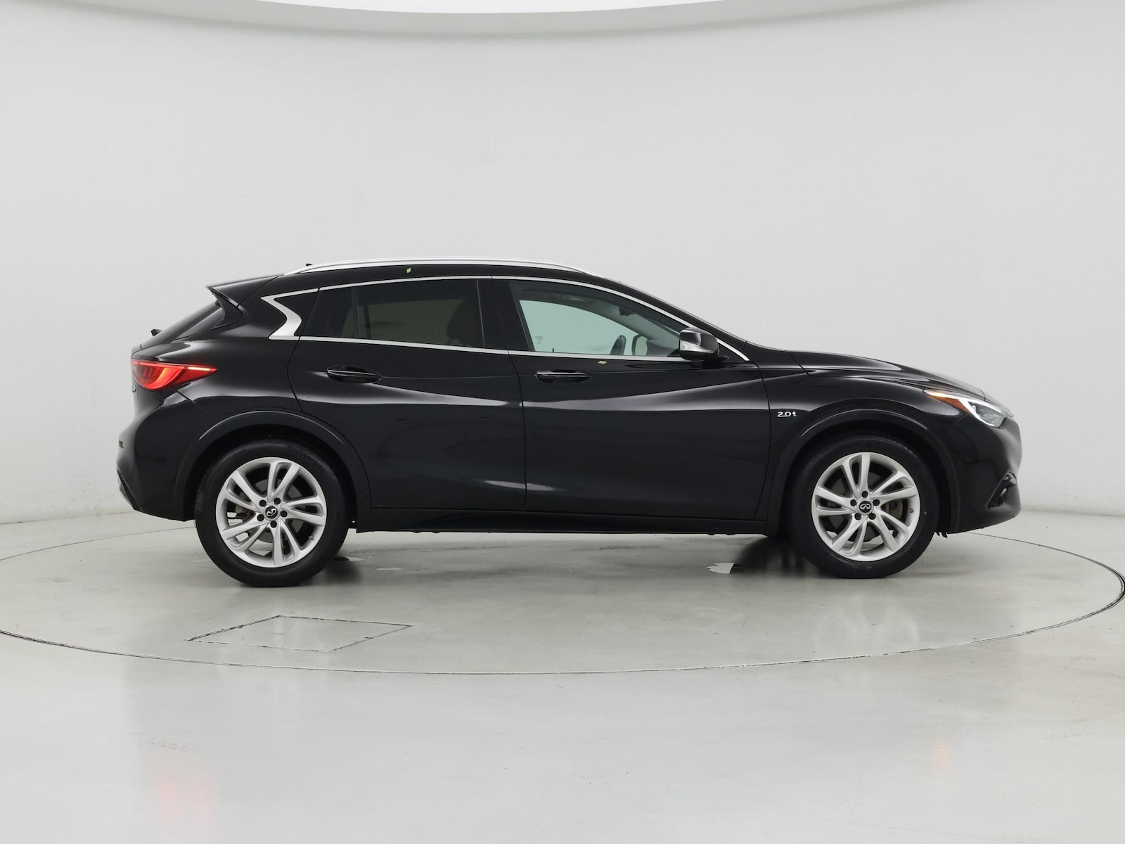 2017 INFINITI QX30 Premium - Photo 8