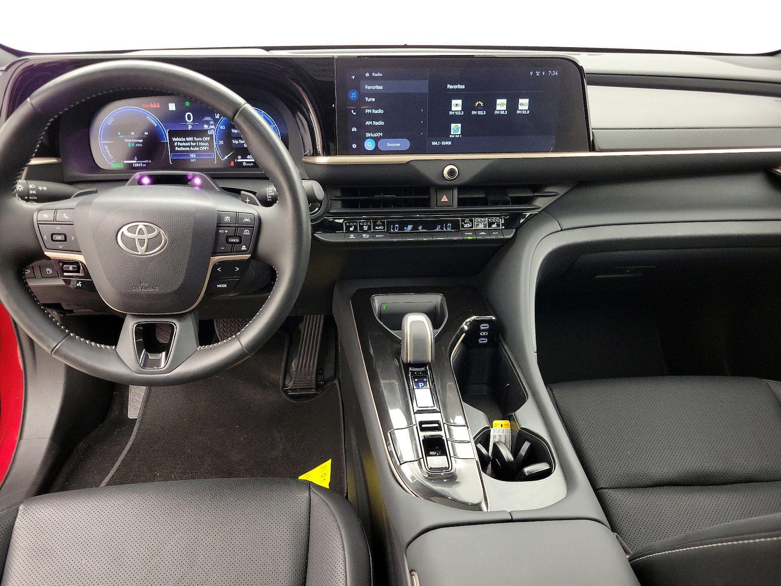 2025 Toyota Crown Signia Limited - Photo 10