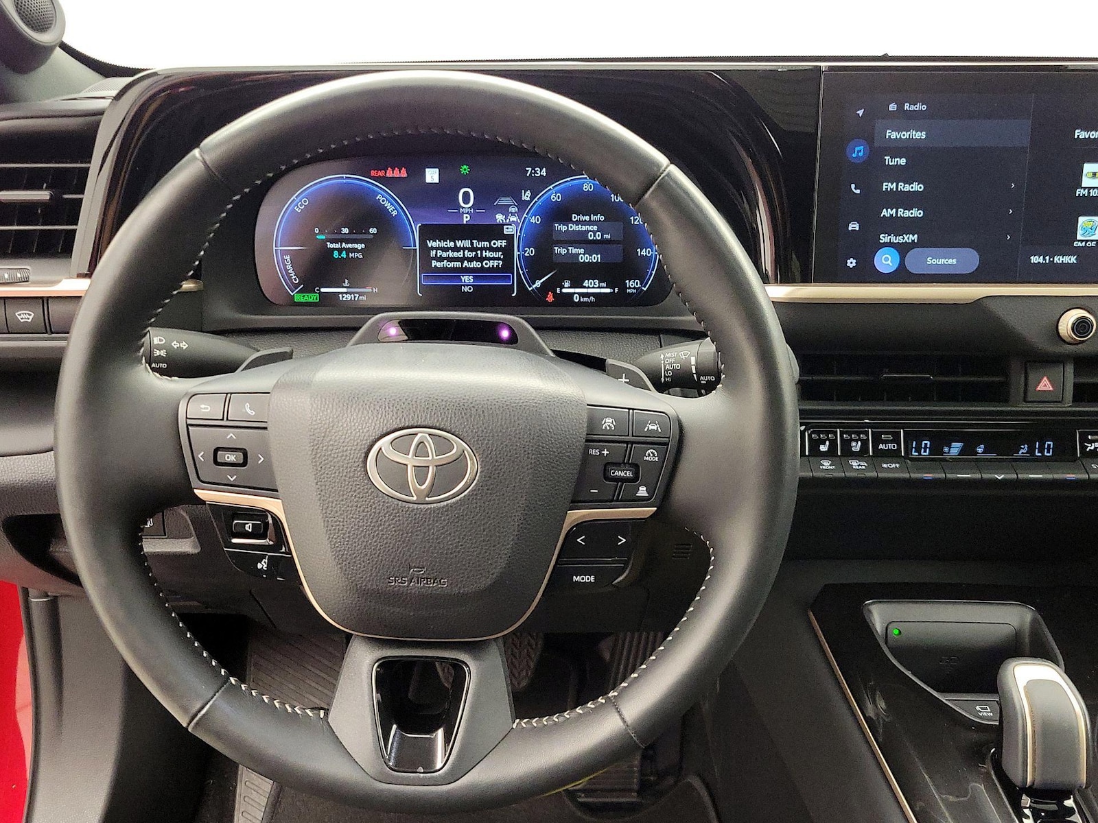 2025 Toyota Crown Signia Limited - Photo 11