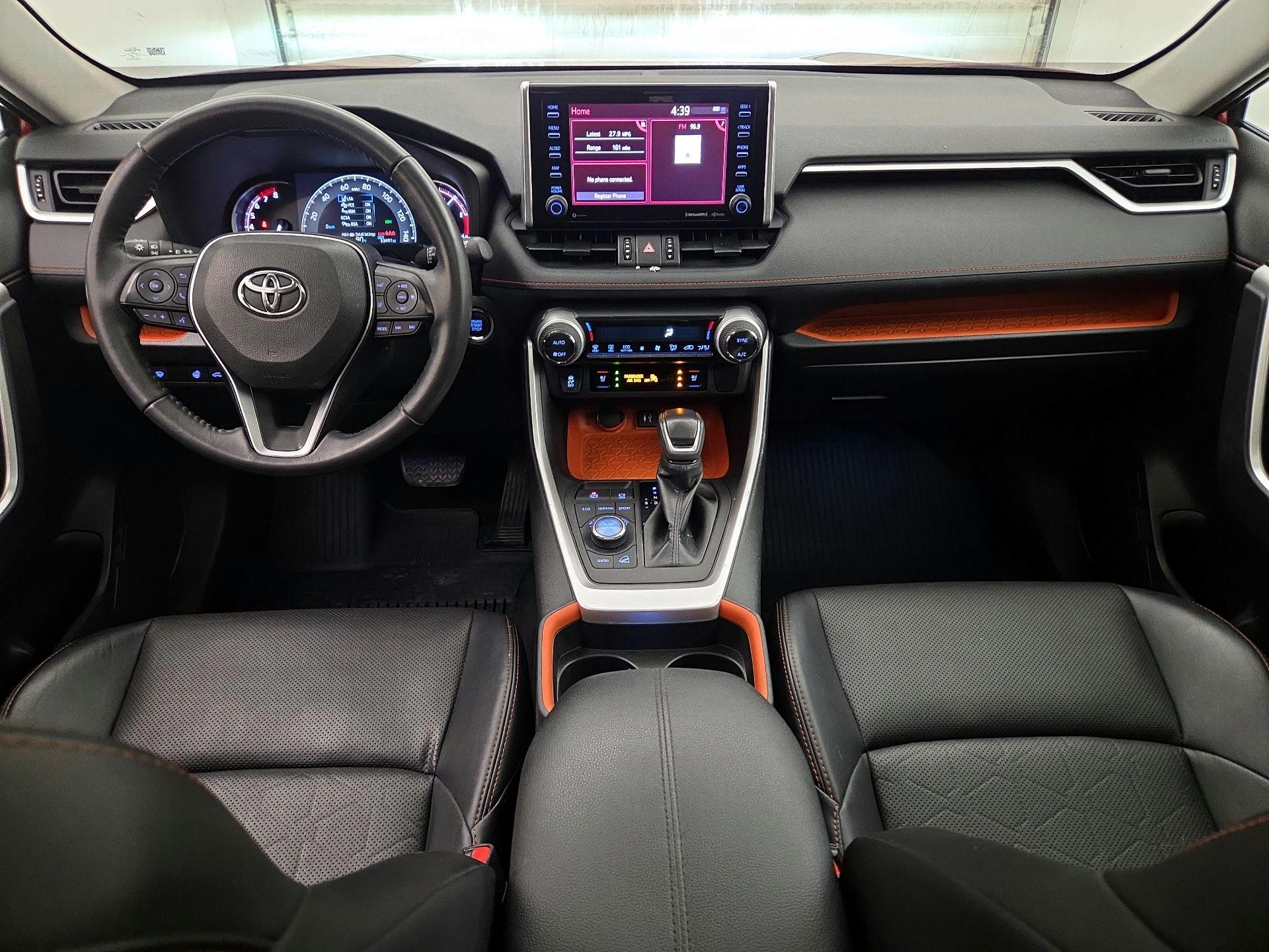 Thumbnail: 2019 Toyota RAV4 - 9