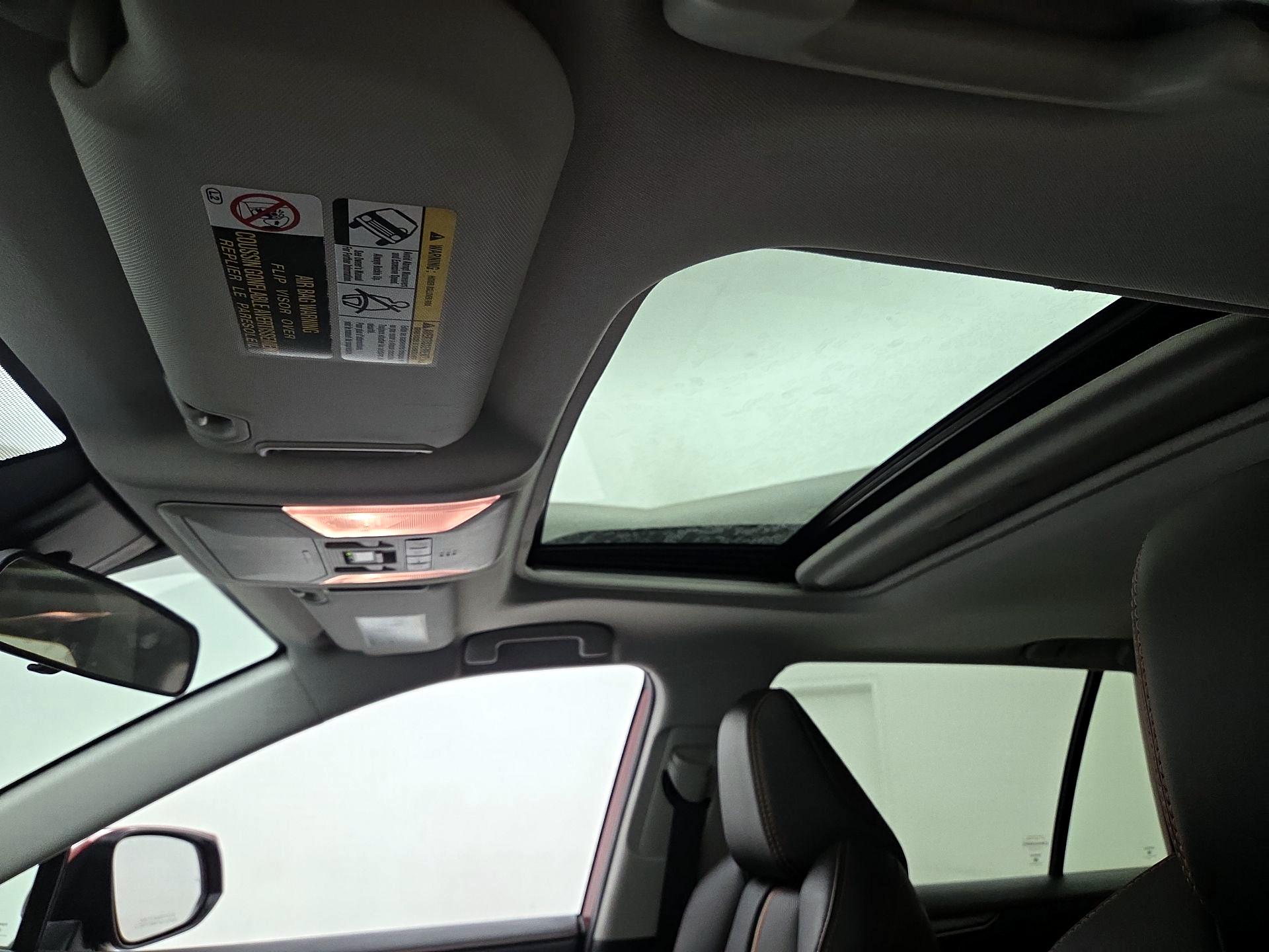Thumbnail: 2019 Toyota RAV4 - 19