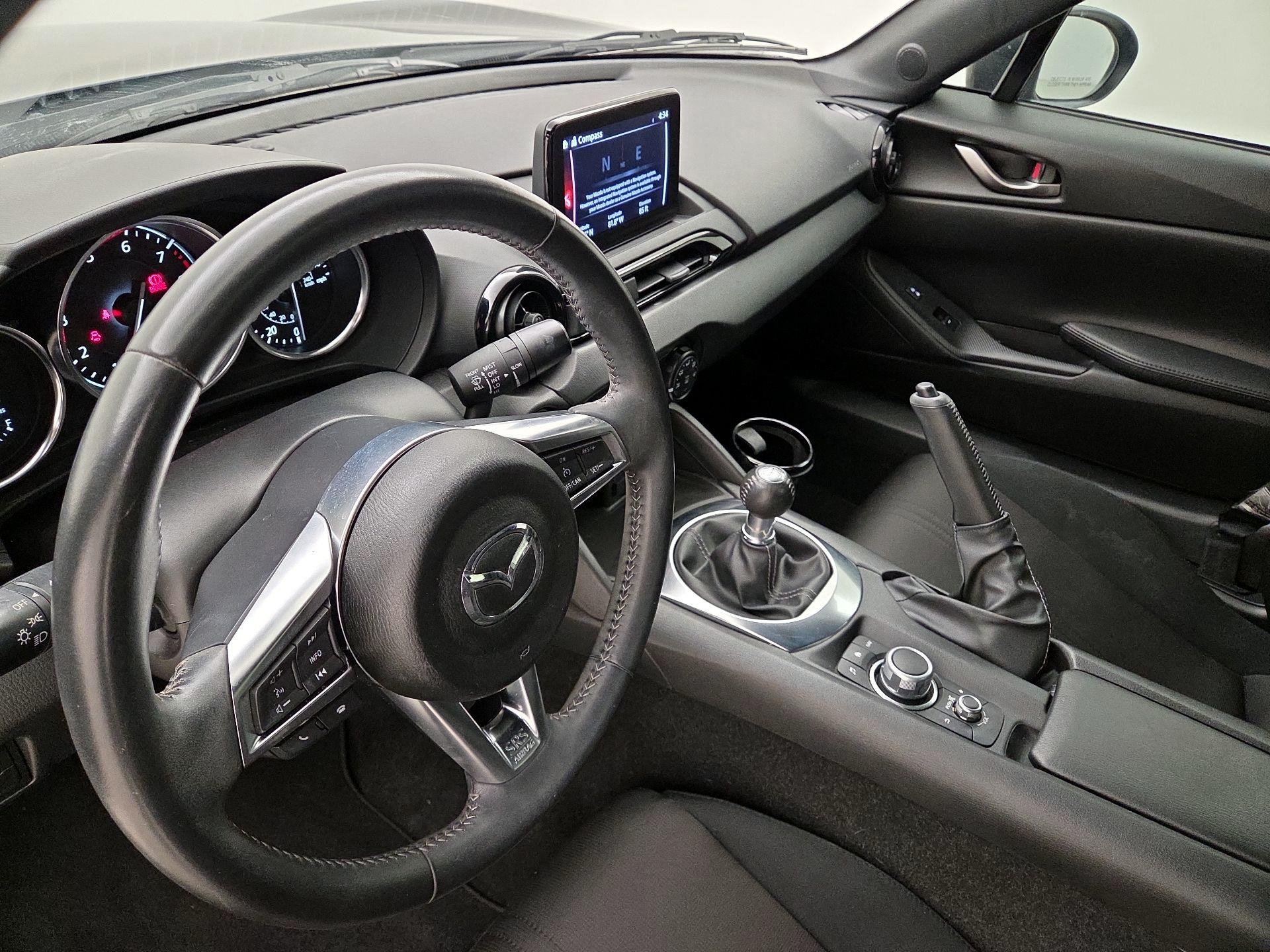 Thumbnail: 2022 Mazda MX-5 Miata - 9