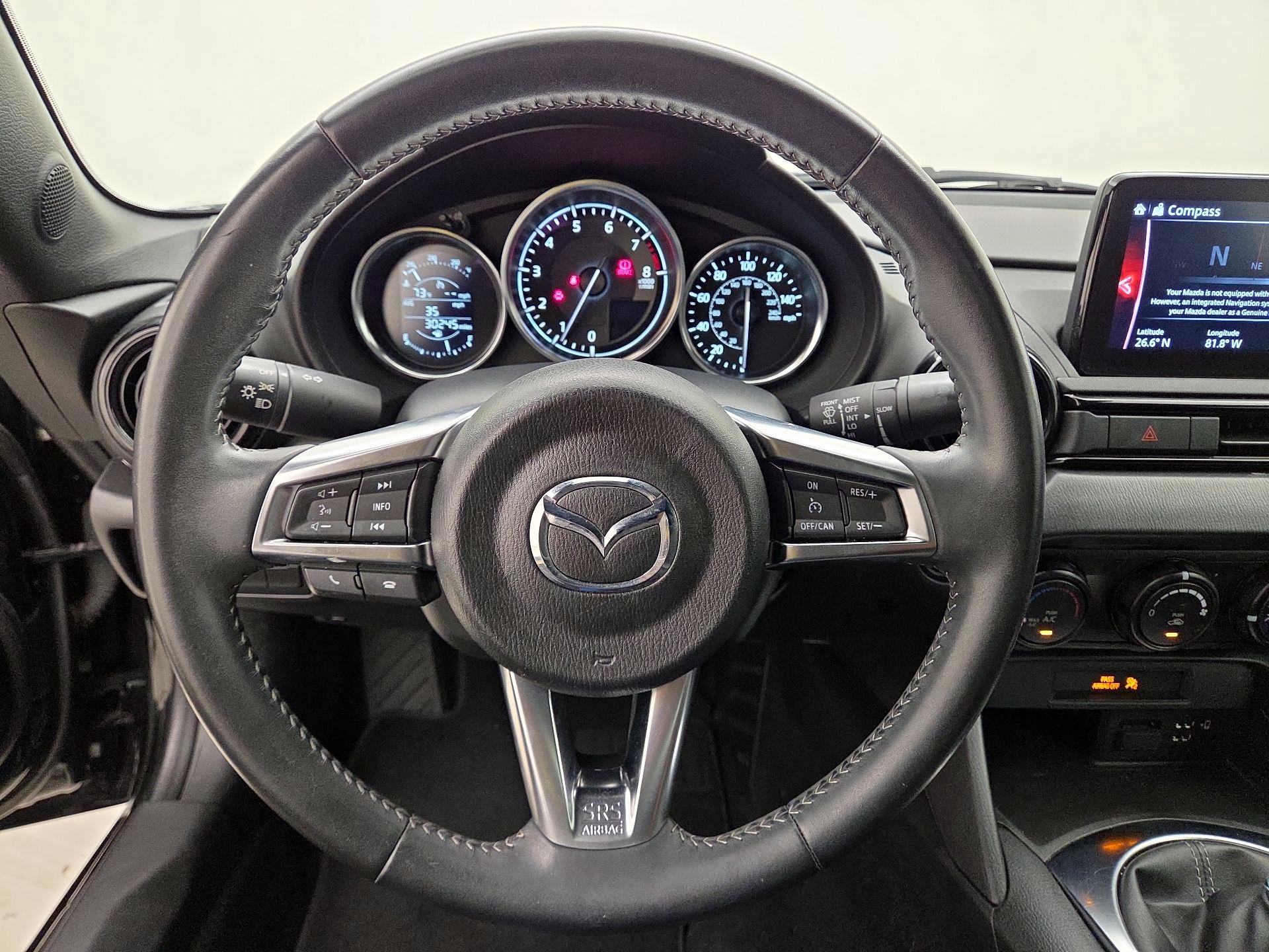 Thumbnail: 2022 Mazda MX-5 Miata - 10
