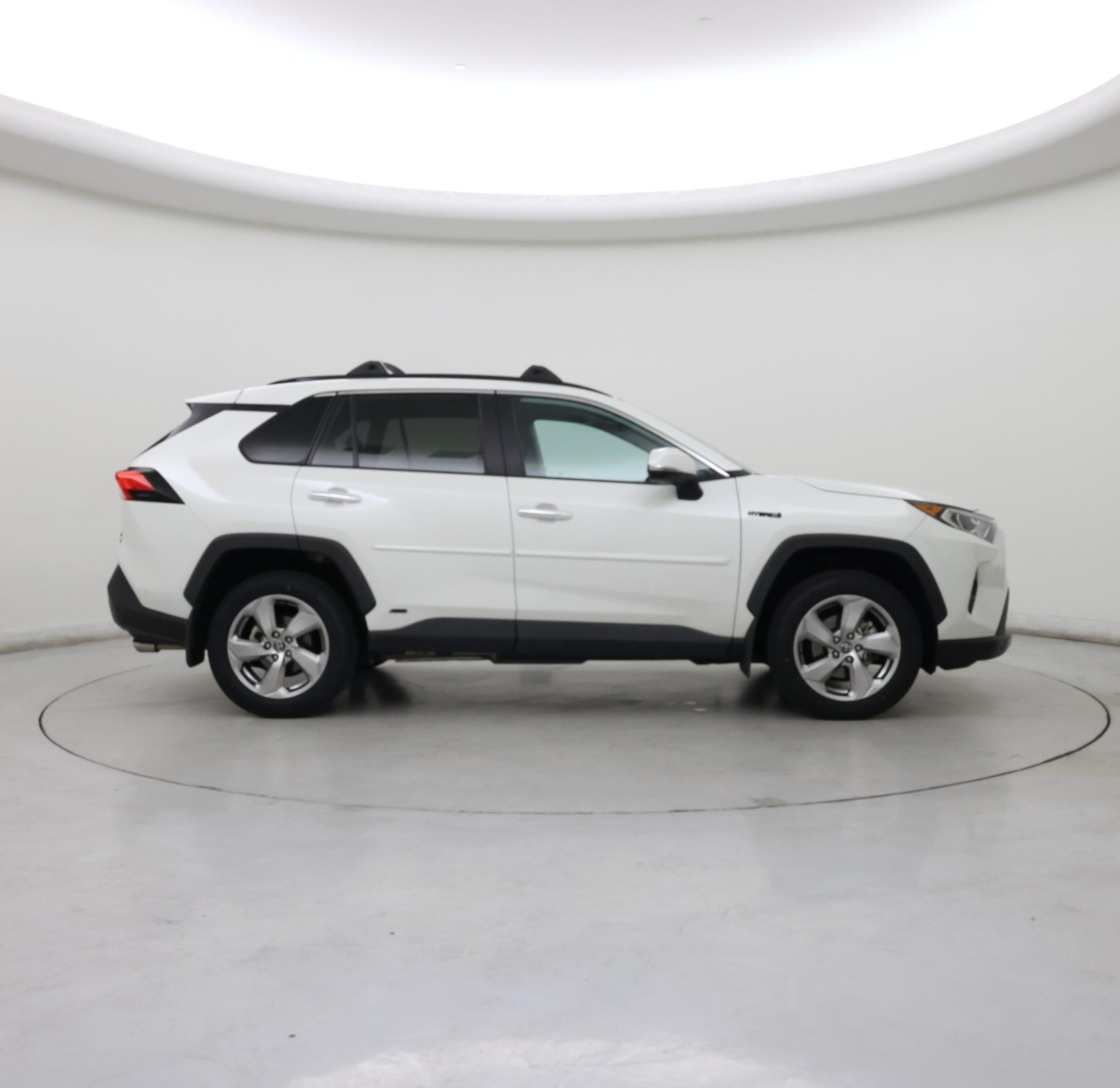 Thumbnail: 2020 Toyota RAV4 - 7