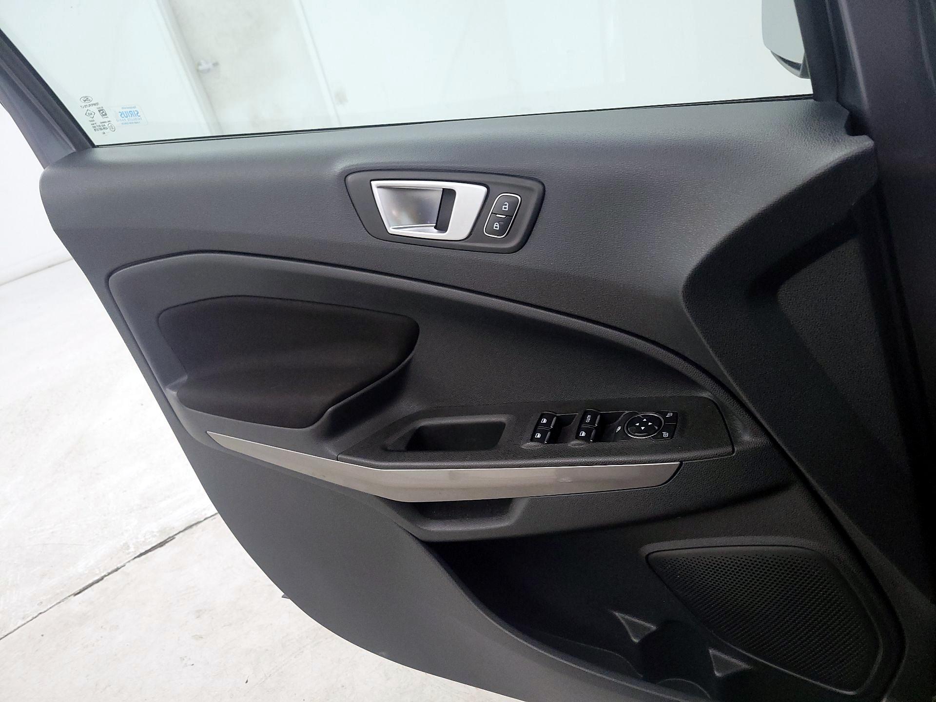 Thumbnail: 2019 Ford EcoSport - 12