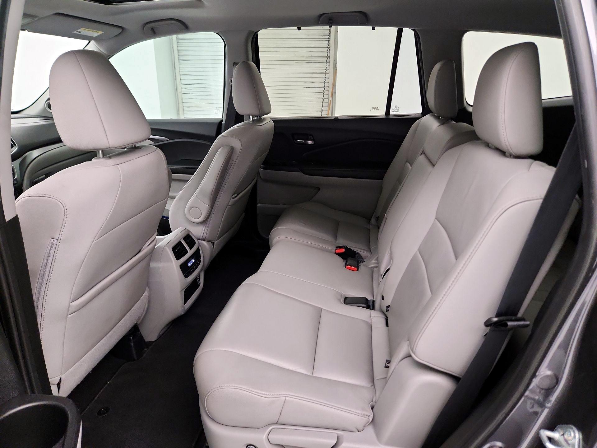 Thumbnail: 2021 Honda Pilot - 18