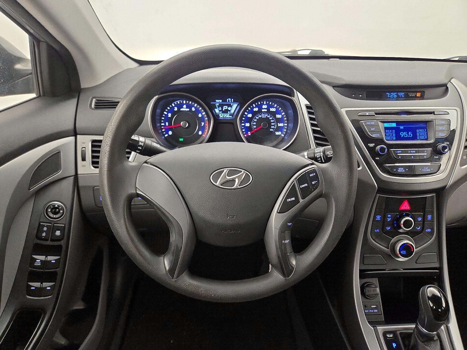 Thumbnail: 2016 Hyundai Elantra - 10