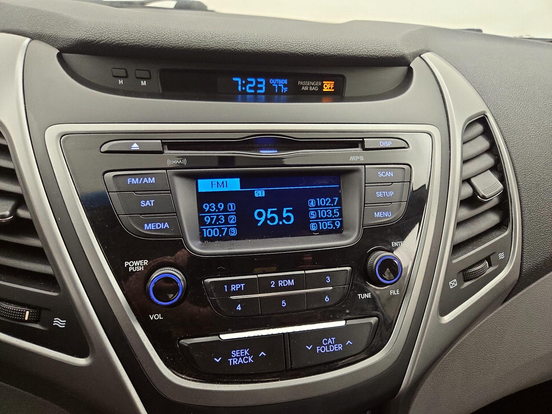 Thumbnail: 2016 Hyundai Elantra - 14