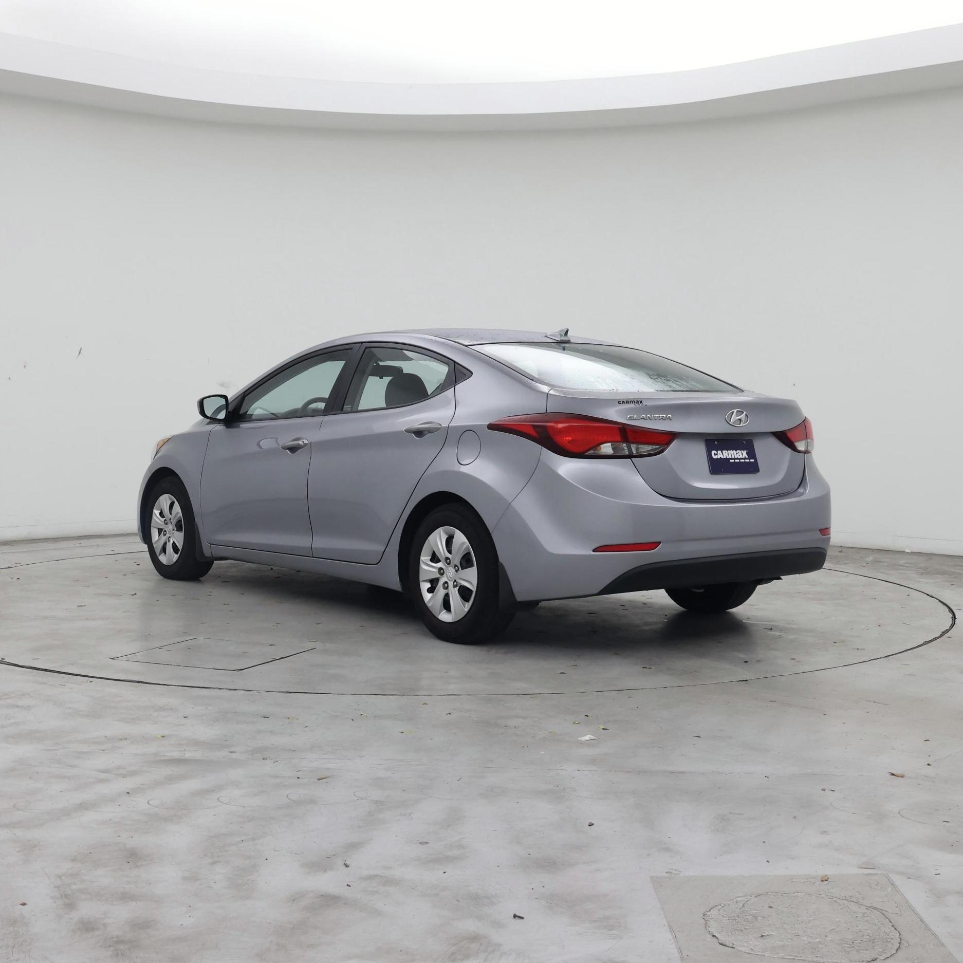 Thumbnail: 2016 Hyundai Elantra - 2