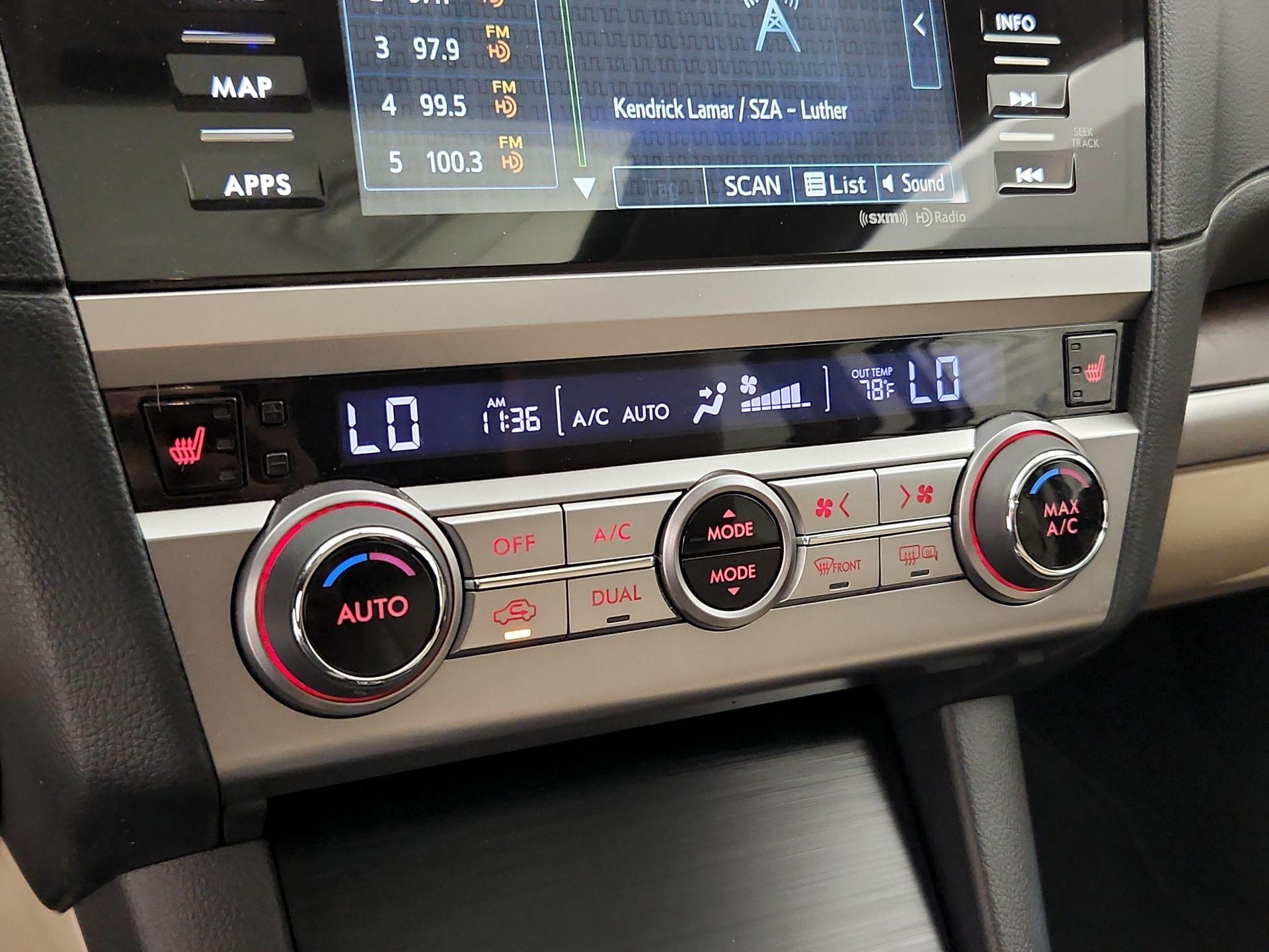 Thumbnail: 2015 Subaru Outback - 16