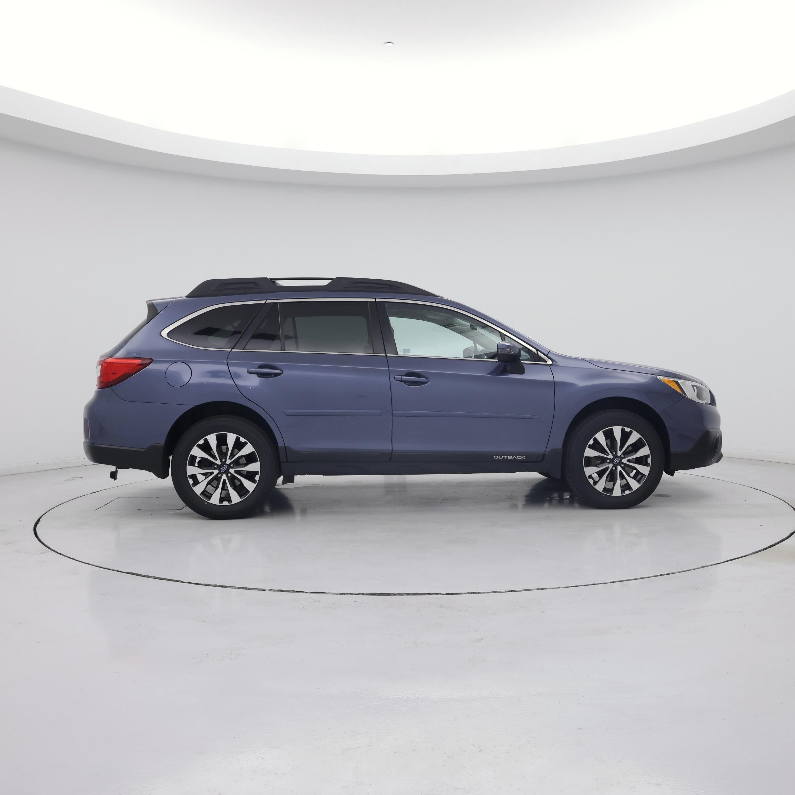 Thumbnail: 2015 Subaru Outback - 7