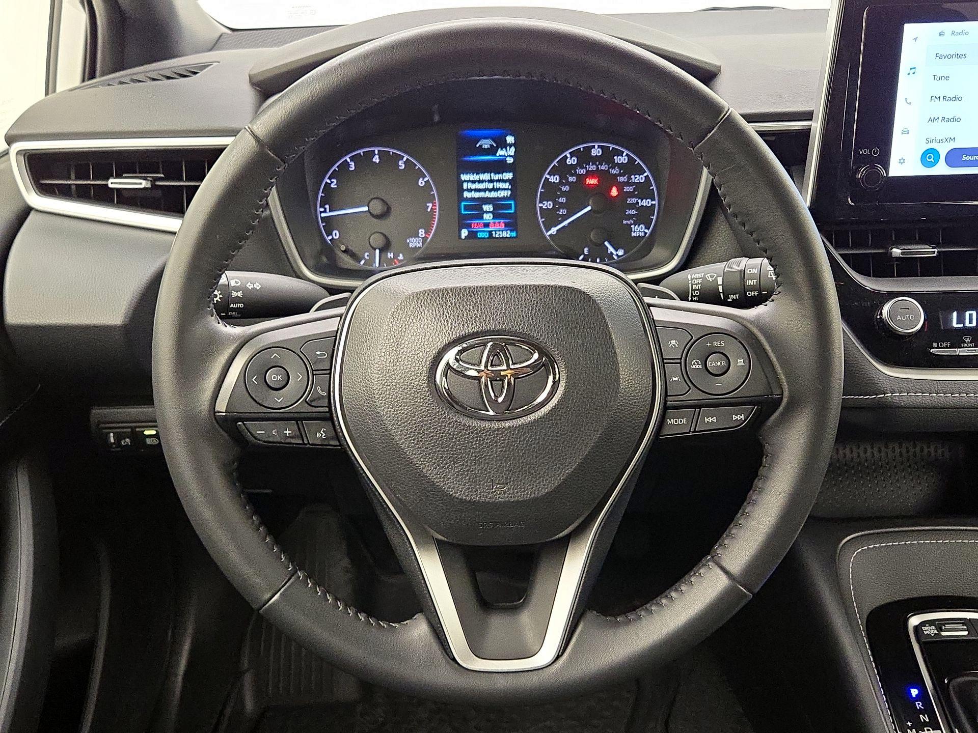 Thumbnail: 2023 Toyota Corolla - 10