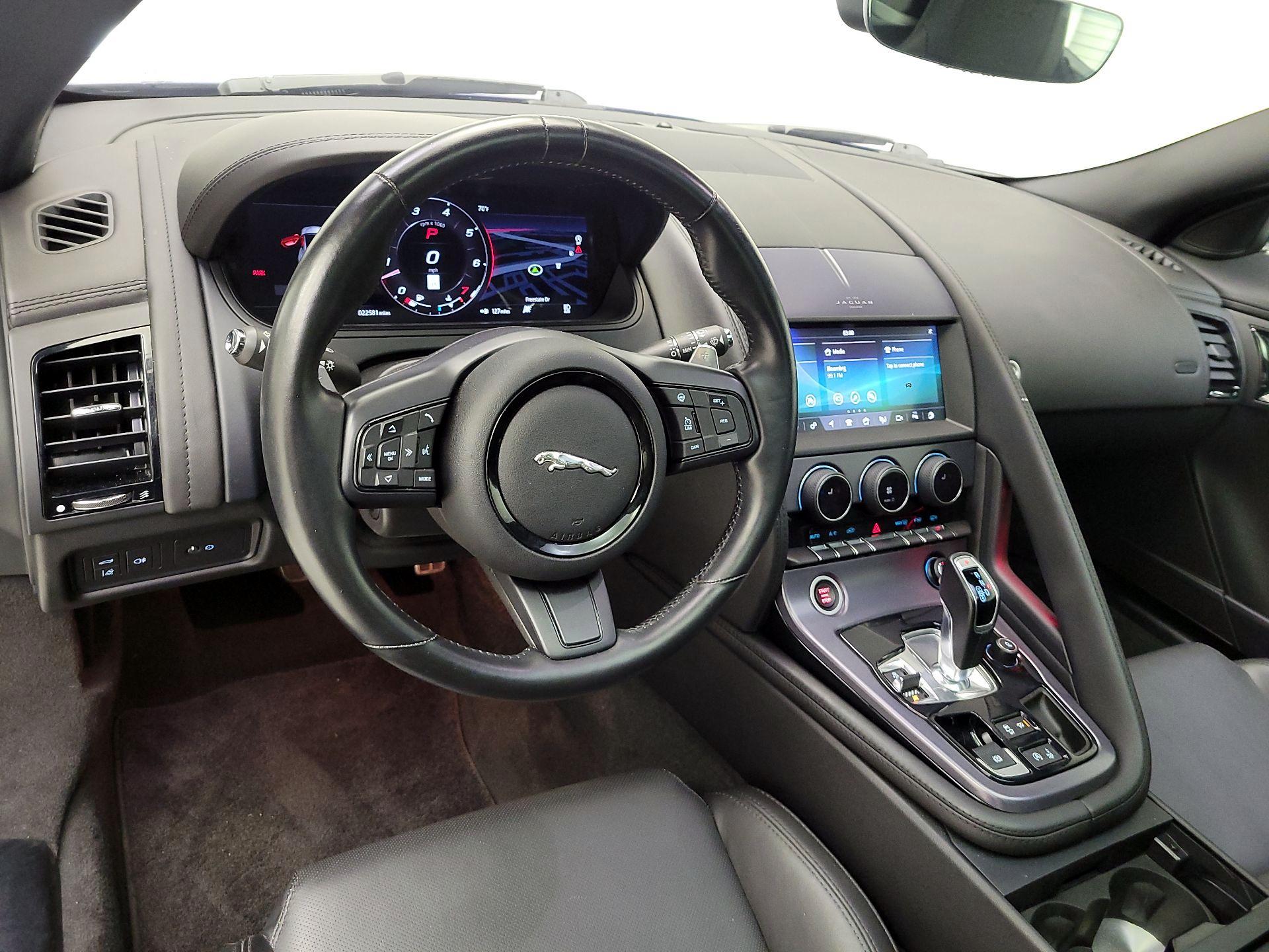 Thumbnail: 2022 Jaguar F-Type - 9