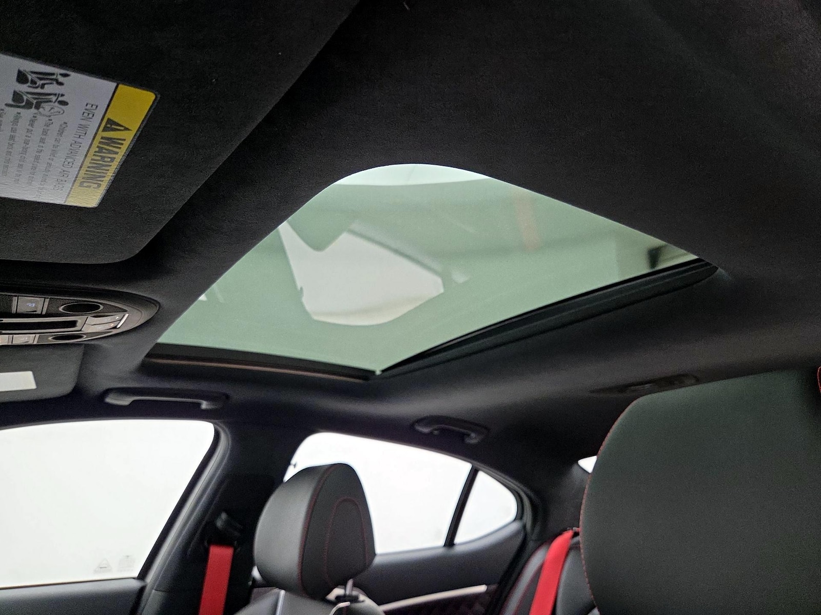 2022 GENESIS G70 Standard - Photo 21