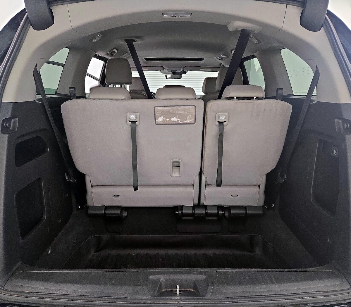 Trunk/Cargo (Seats Up)