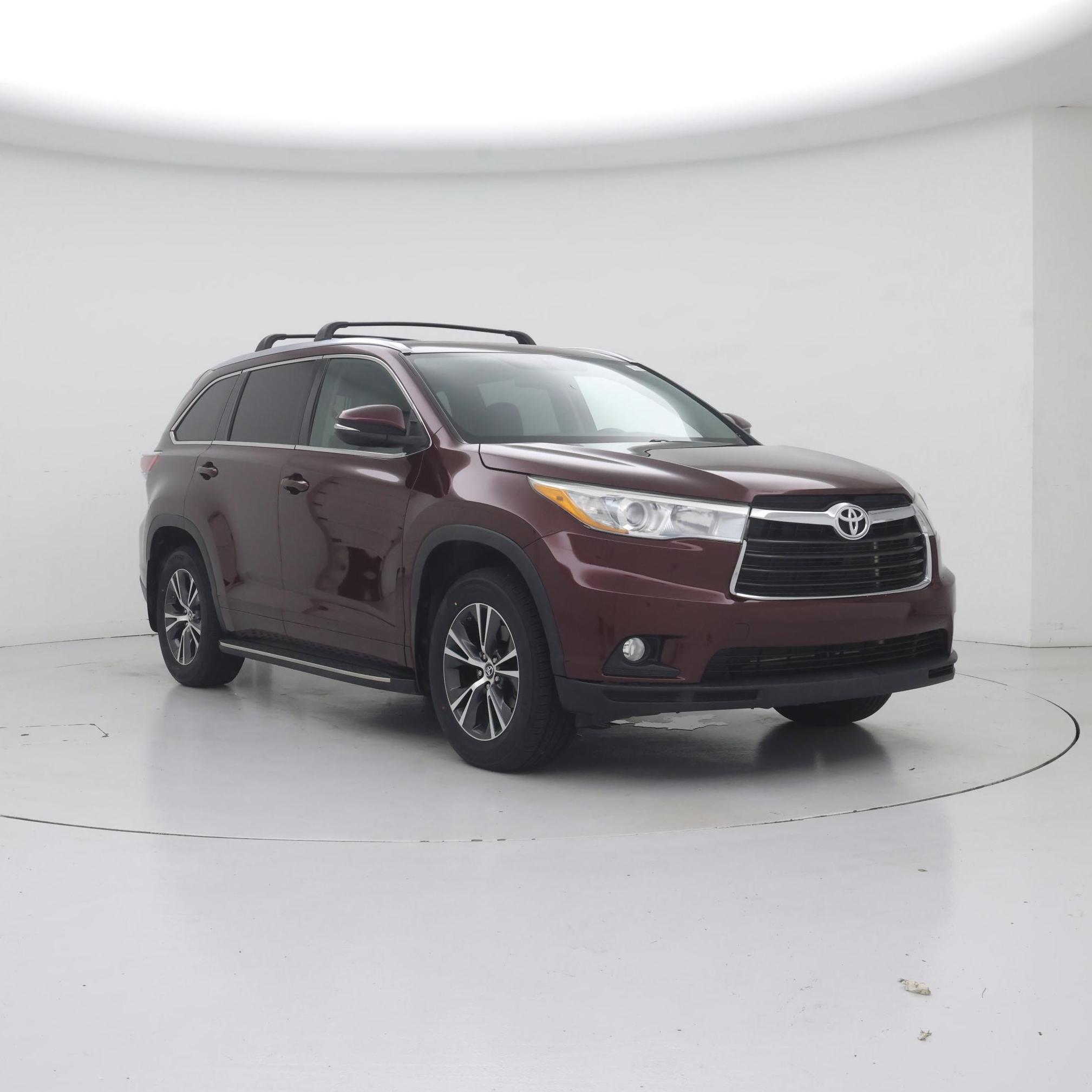 Red (Burgundy) 2016 Toyota Highlander SUV / Crossover Front-Wheel Drive Automatic