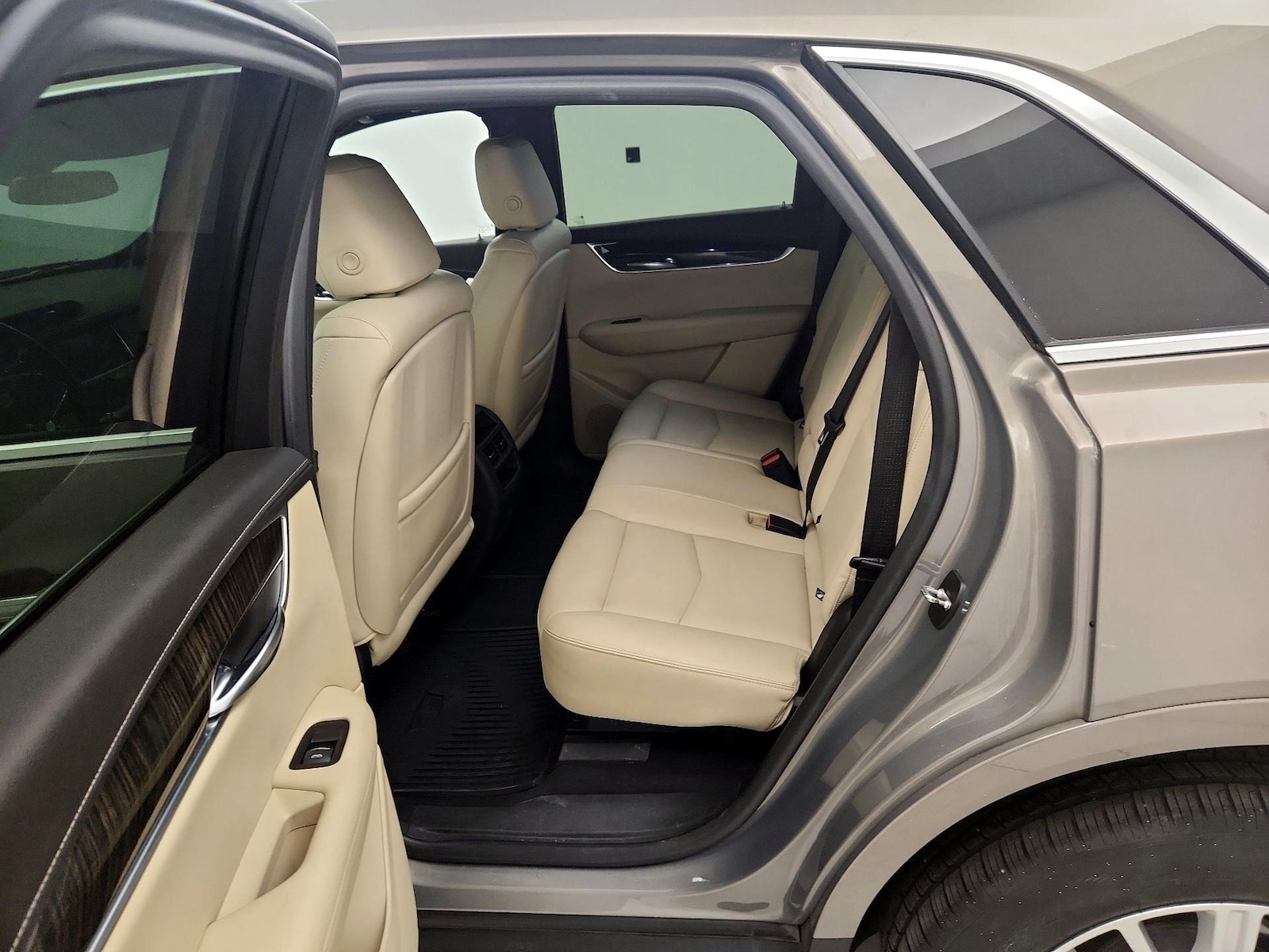 2018 Cadillac XT5 Base - Photo 18