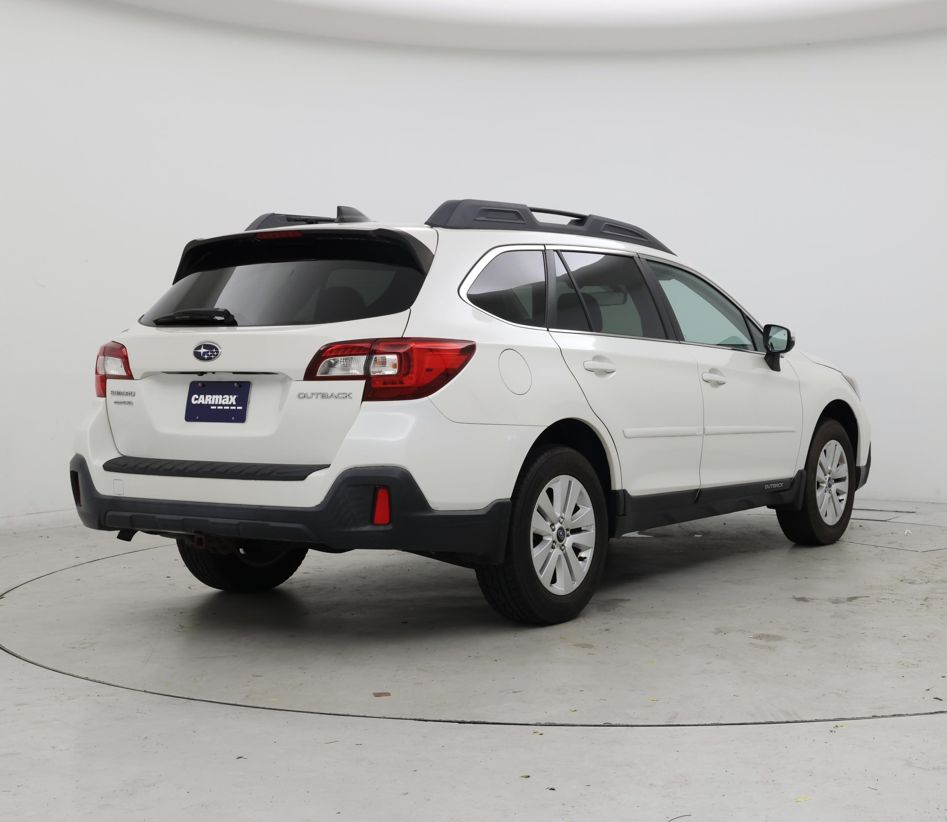 Thumbnail: 2018 Subaru Outback - 8