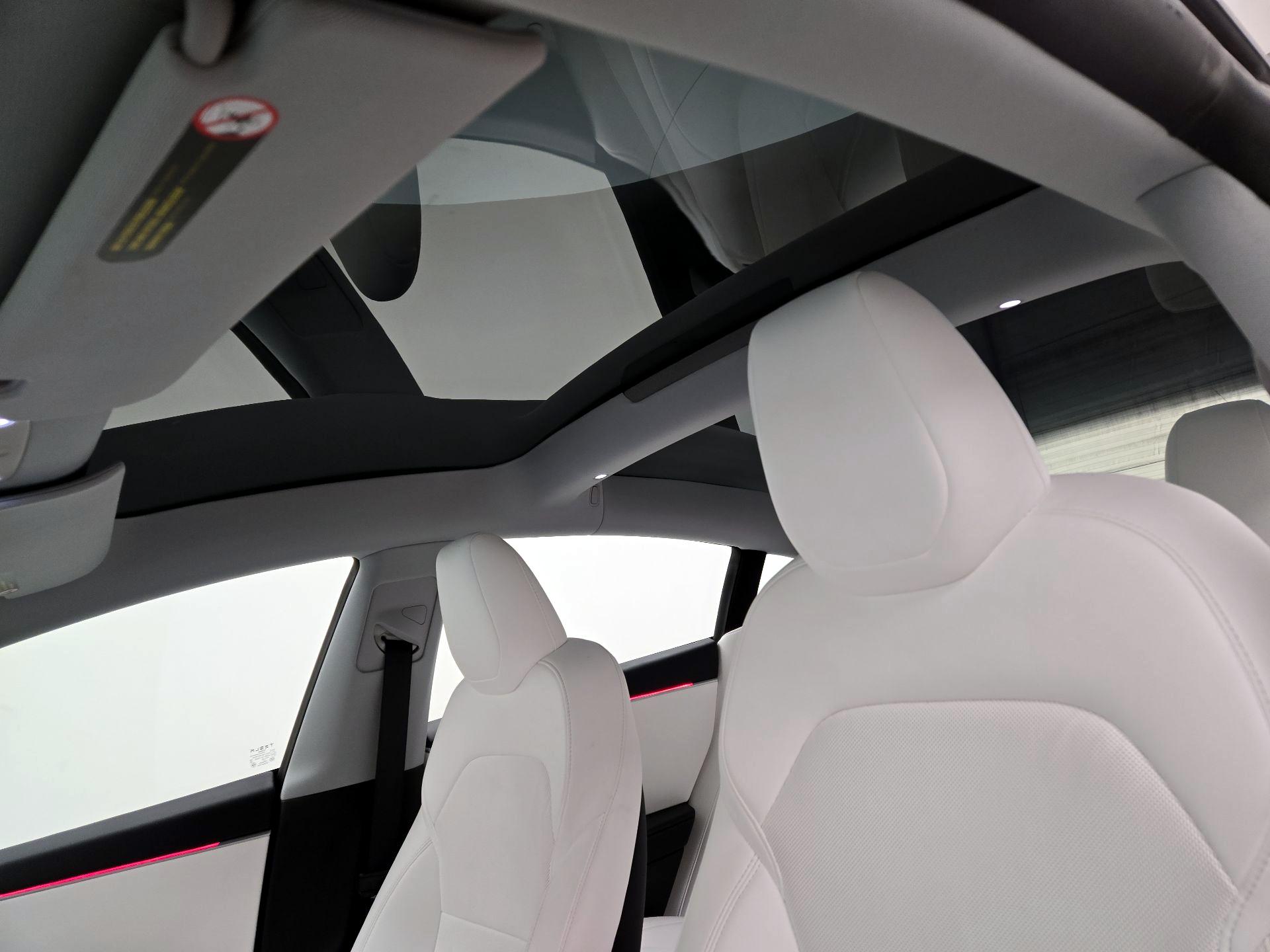 Thumbnail: 2024 Tesla Model 3 - 19