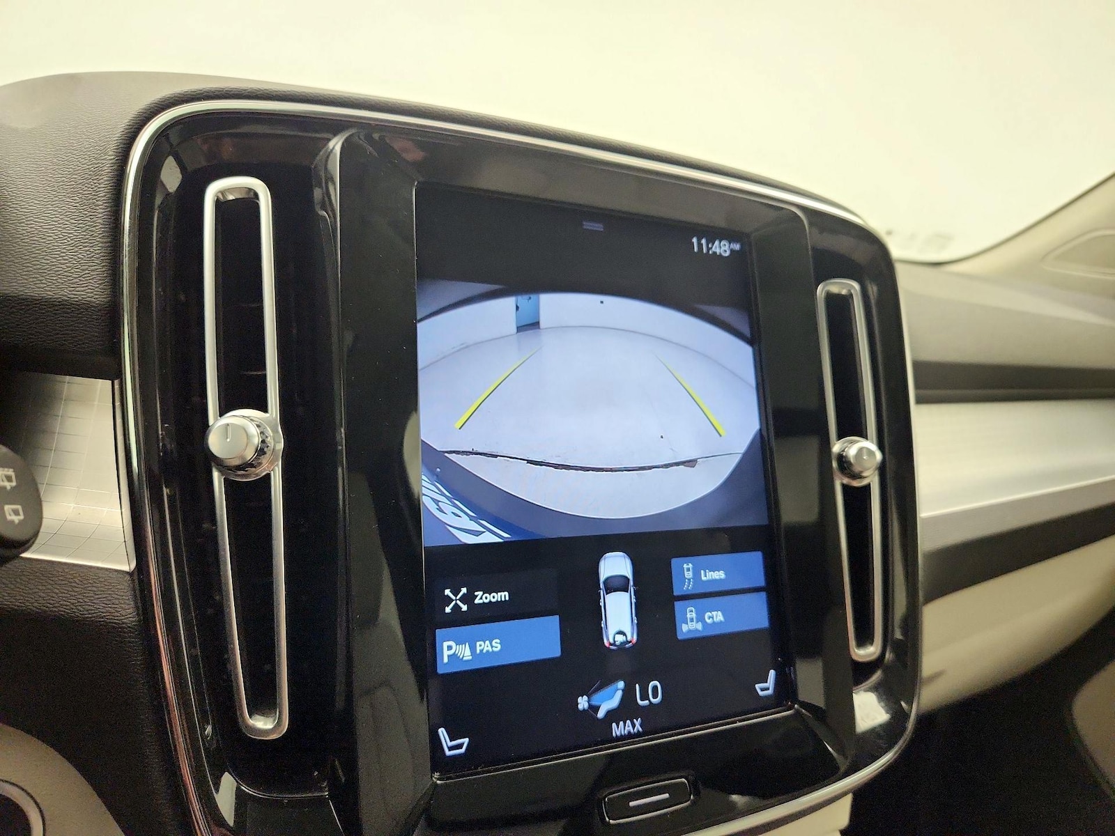 2020 Volvo XC40 Momentum - Photo 14