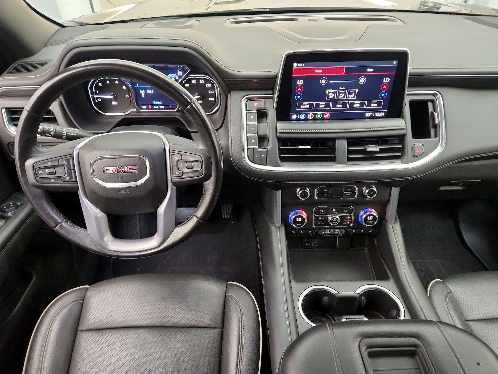 2021 GMC Yukon XL SLT - Photo 10