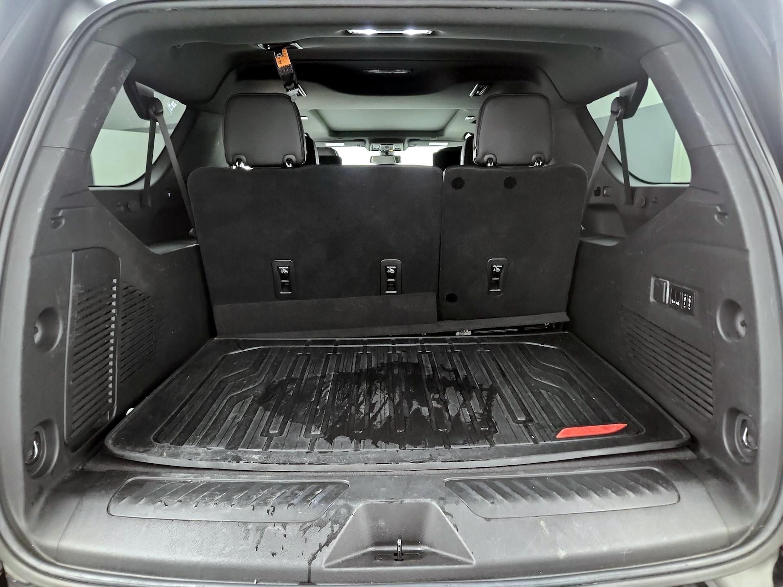 2021 GMC Yukon XL SLT - Photo 23
