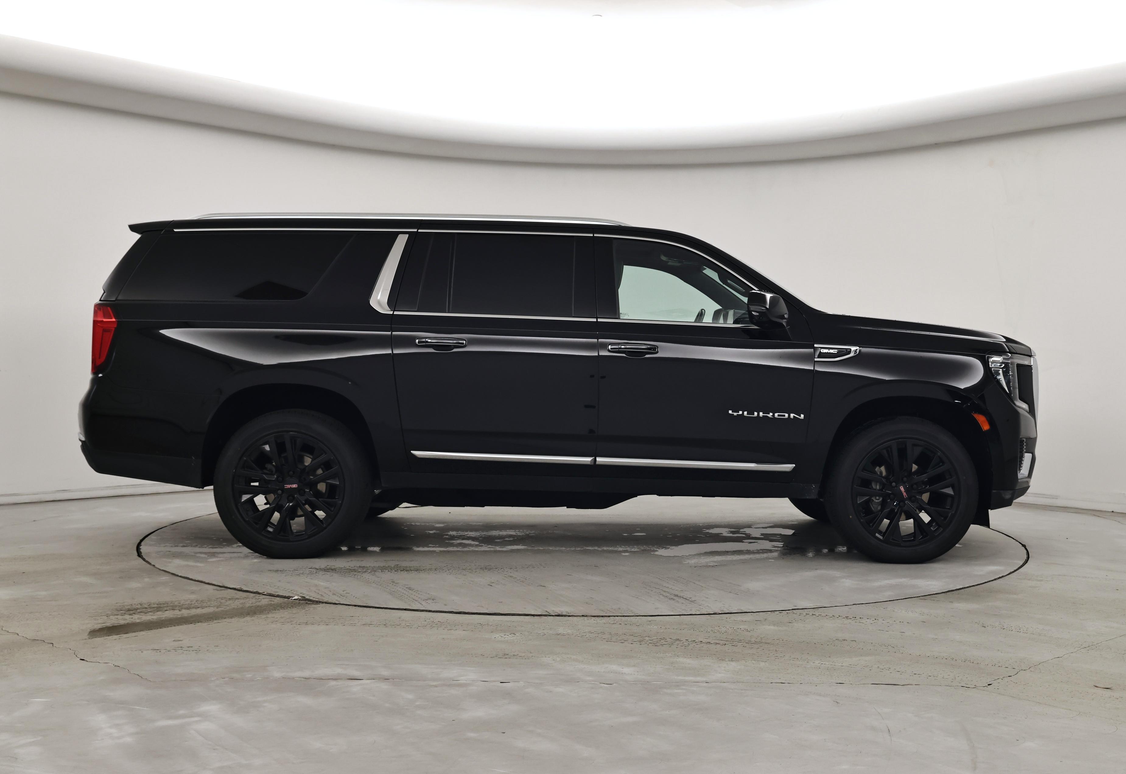 Thumbnail: 2021 GMC Yukon XL - 7