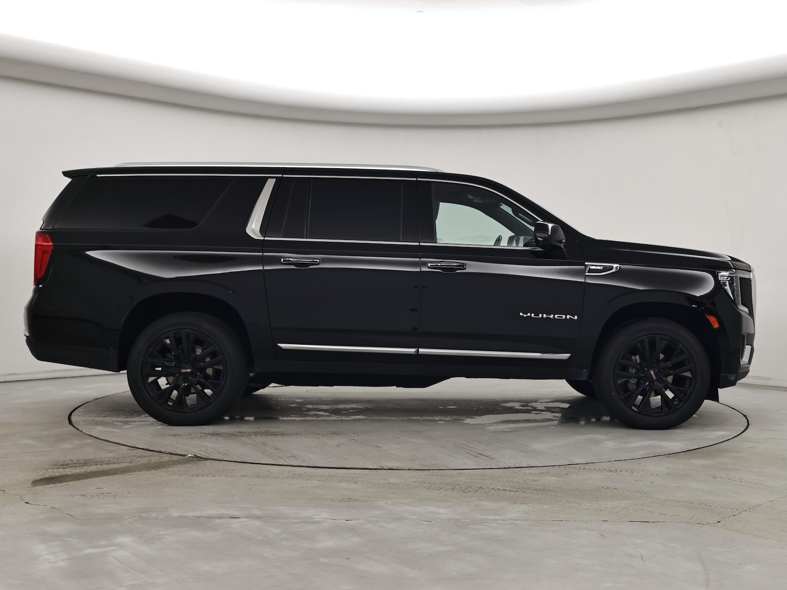 2021 GMC Yukon XL SLT - Photo 8