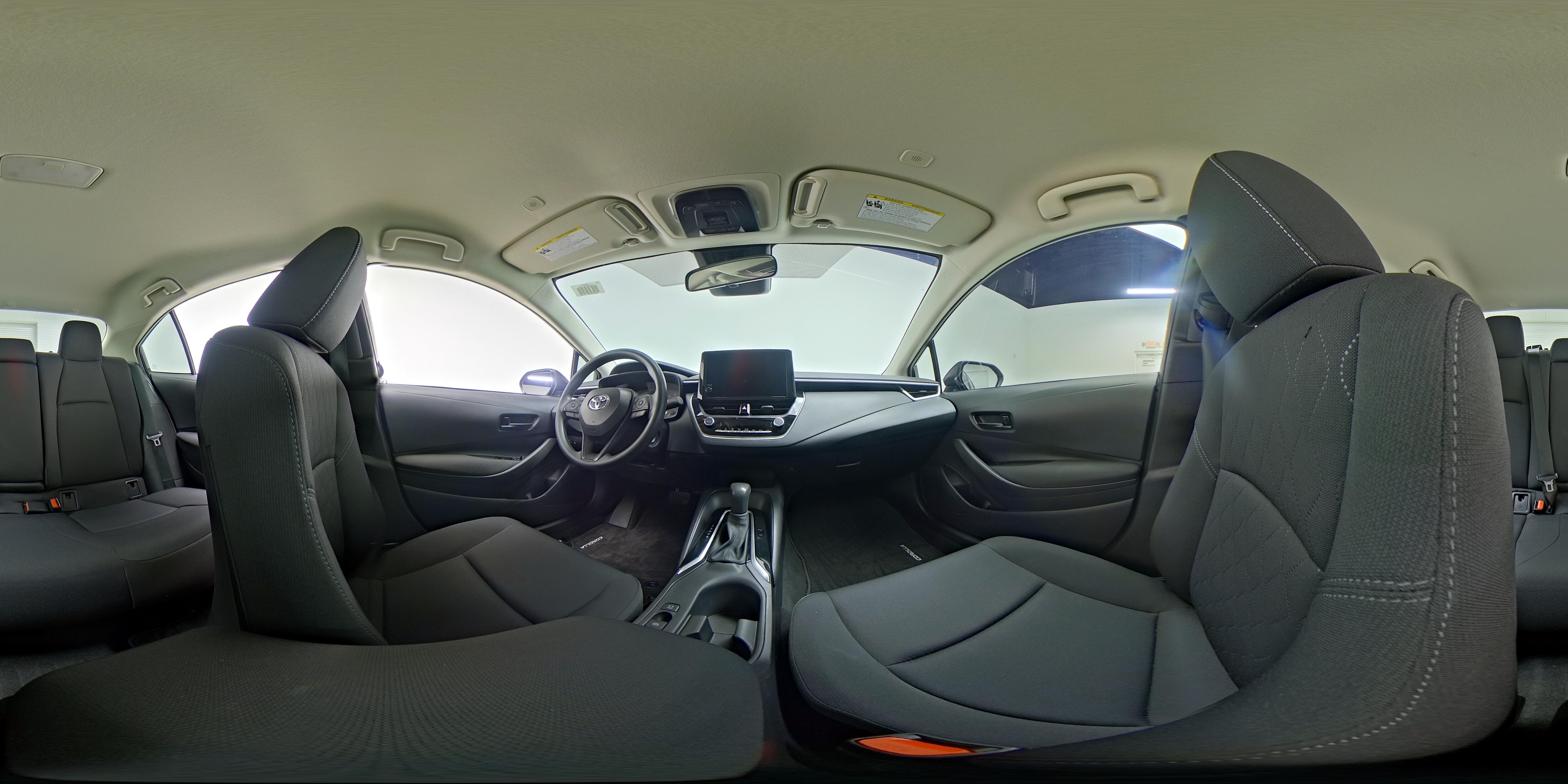 2025 Toyota Corolla LE - Photo 25