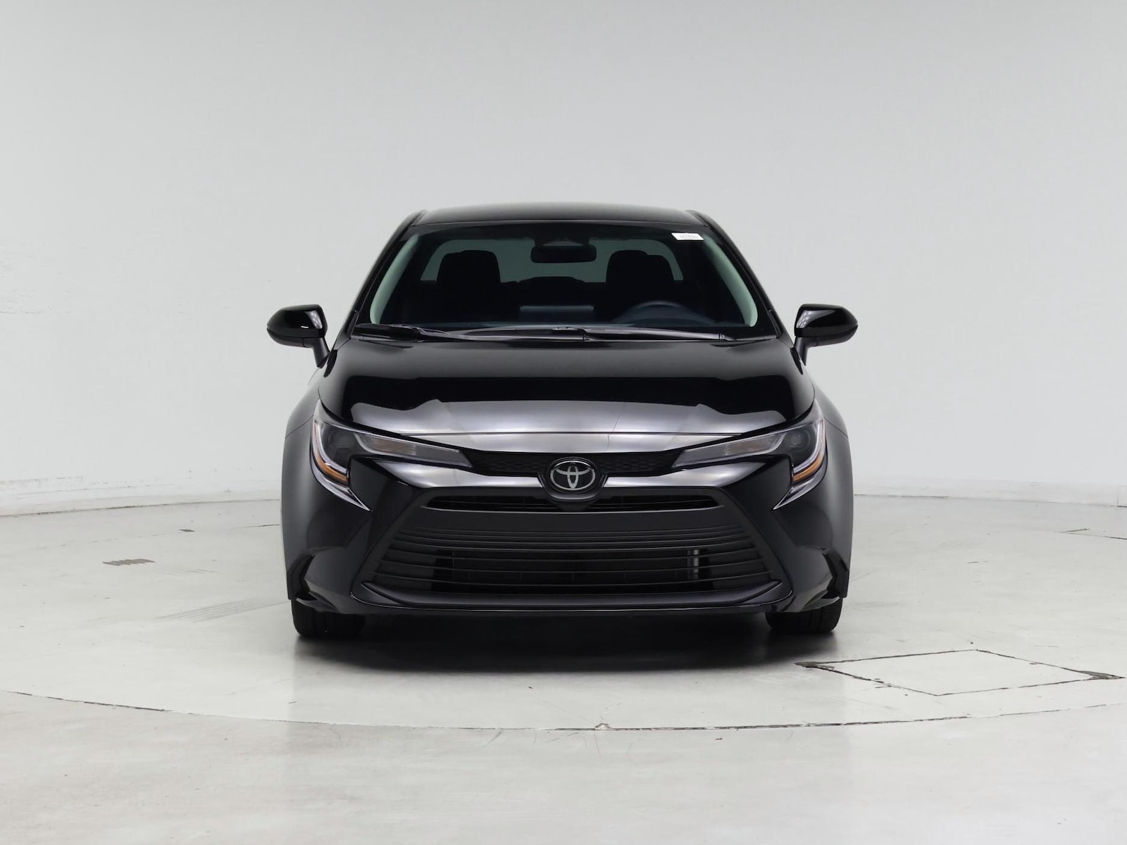 2025 Toyota Corolla LE - Photo 6