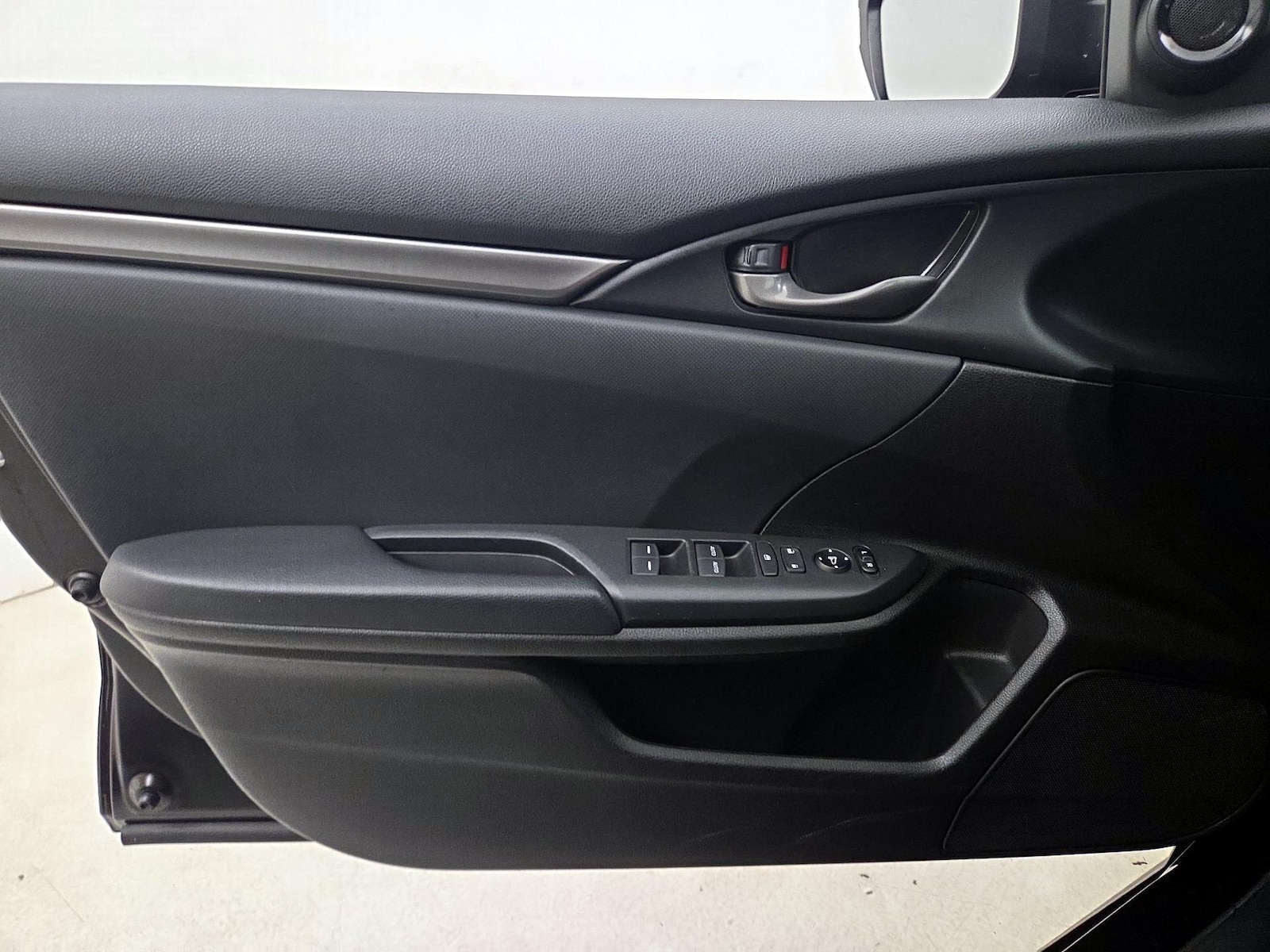 2021 Honda Civic Hatchback Sport - Photo 13