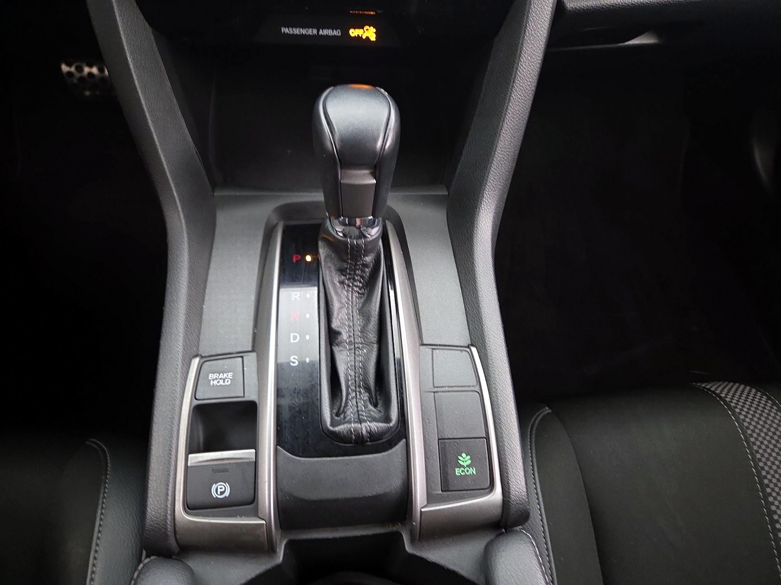 2021 Honda Civic Hatchback Sport - Photo 18