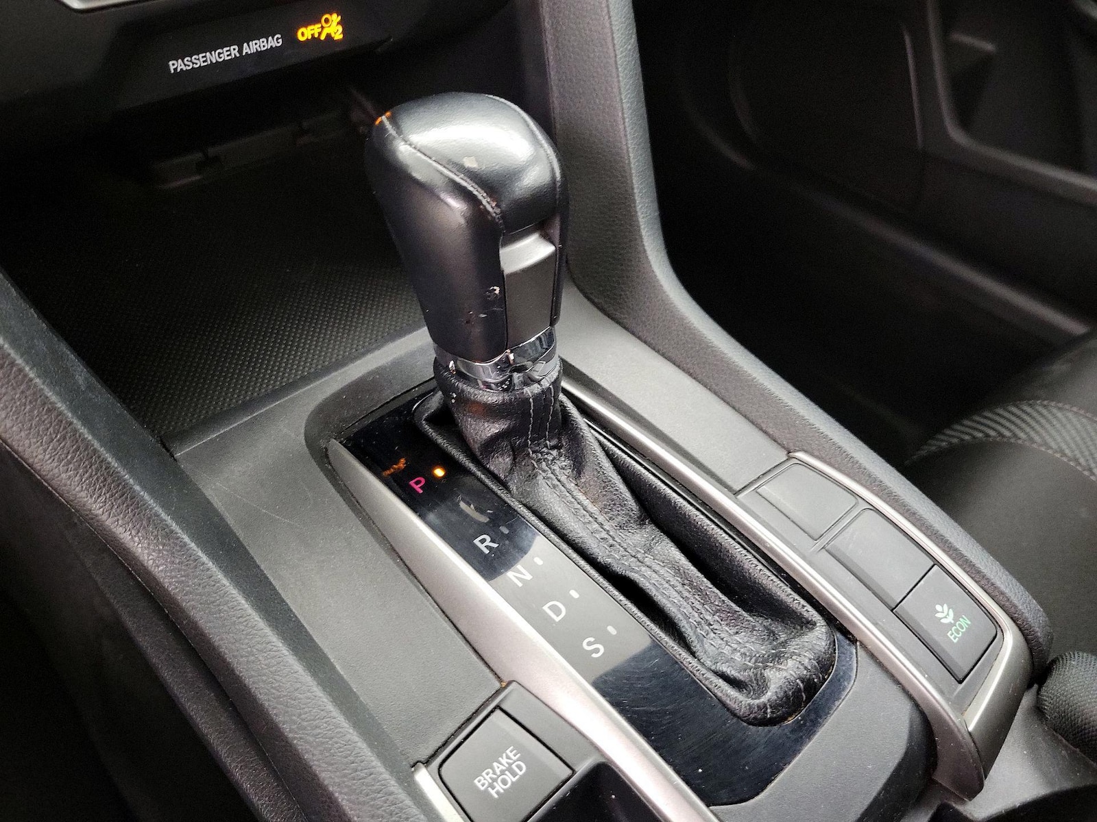 2018 Honda Civic Hatchback Sport - Photo 18