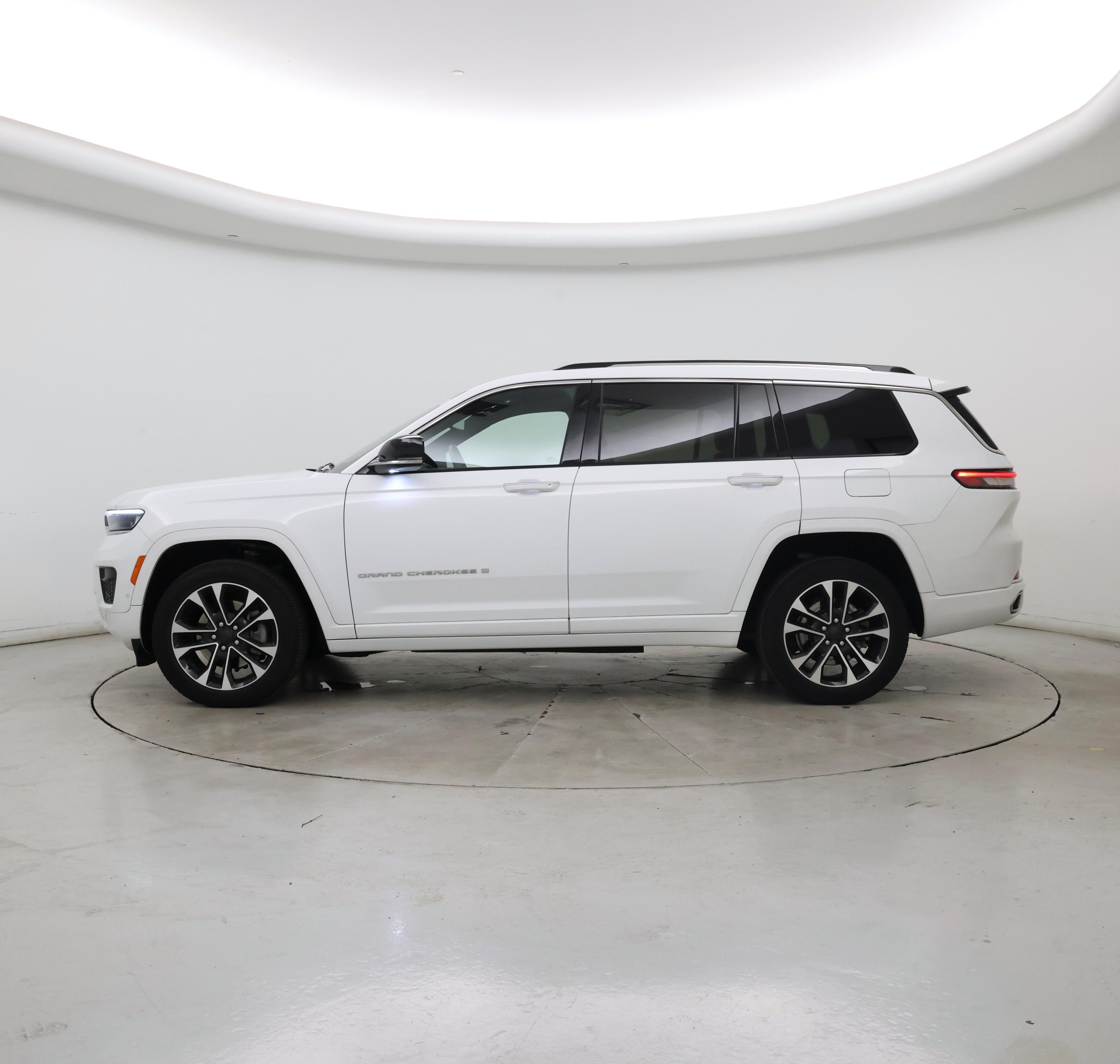 Thumbnail: 2021 Jeep Grand Cherokee L - 3