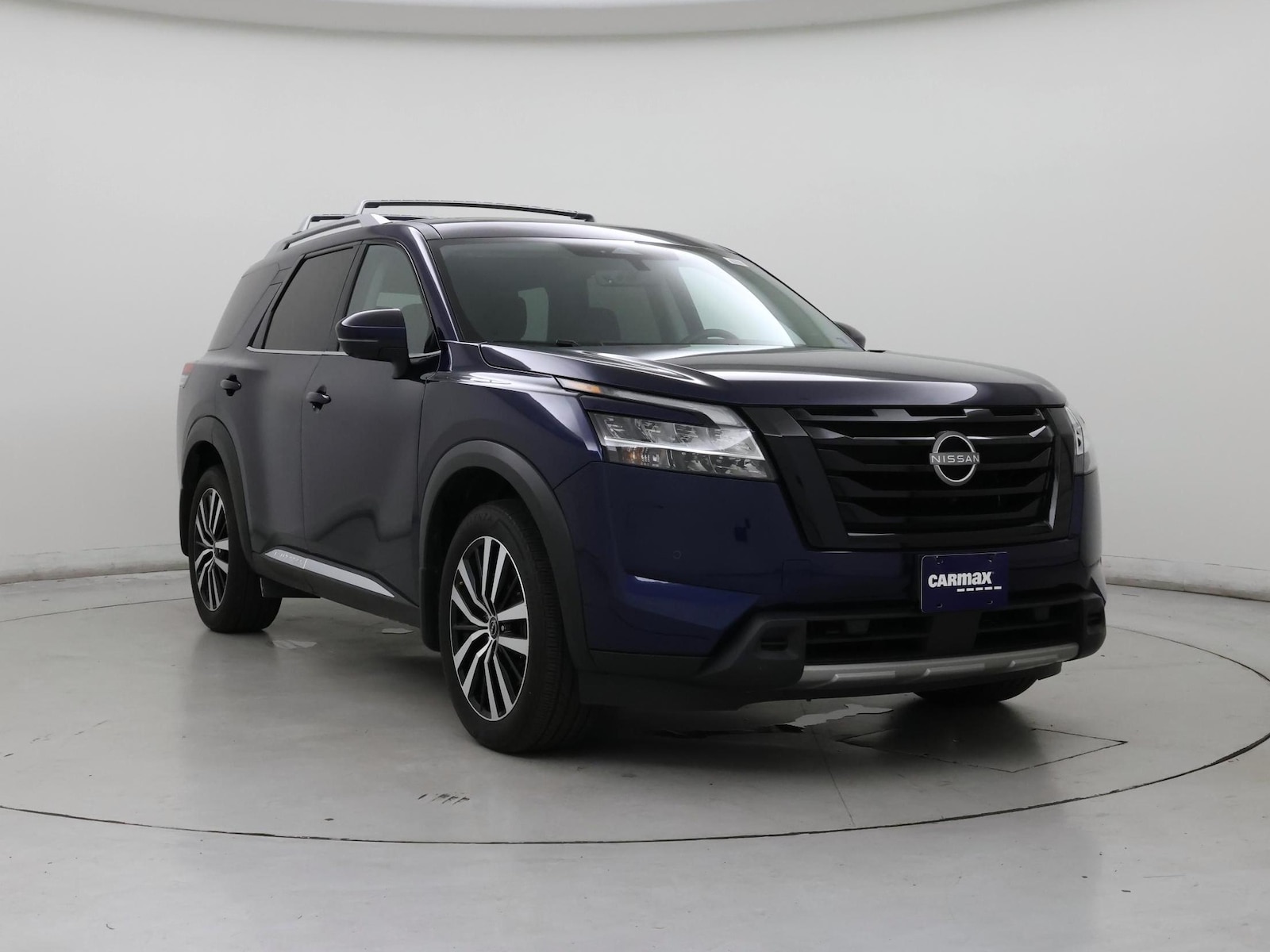 2024 Nissan Pathfinder Platinum - Photo 2