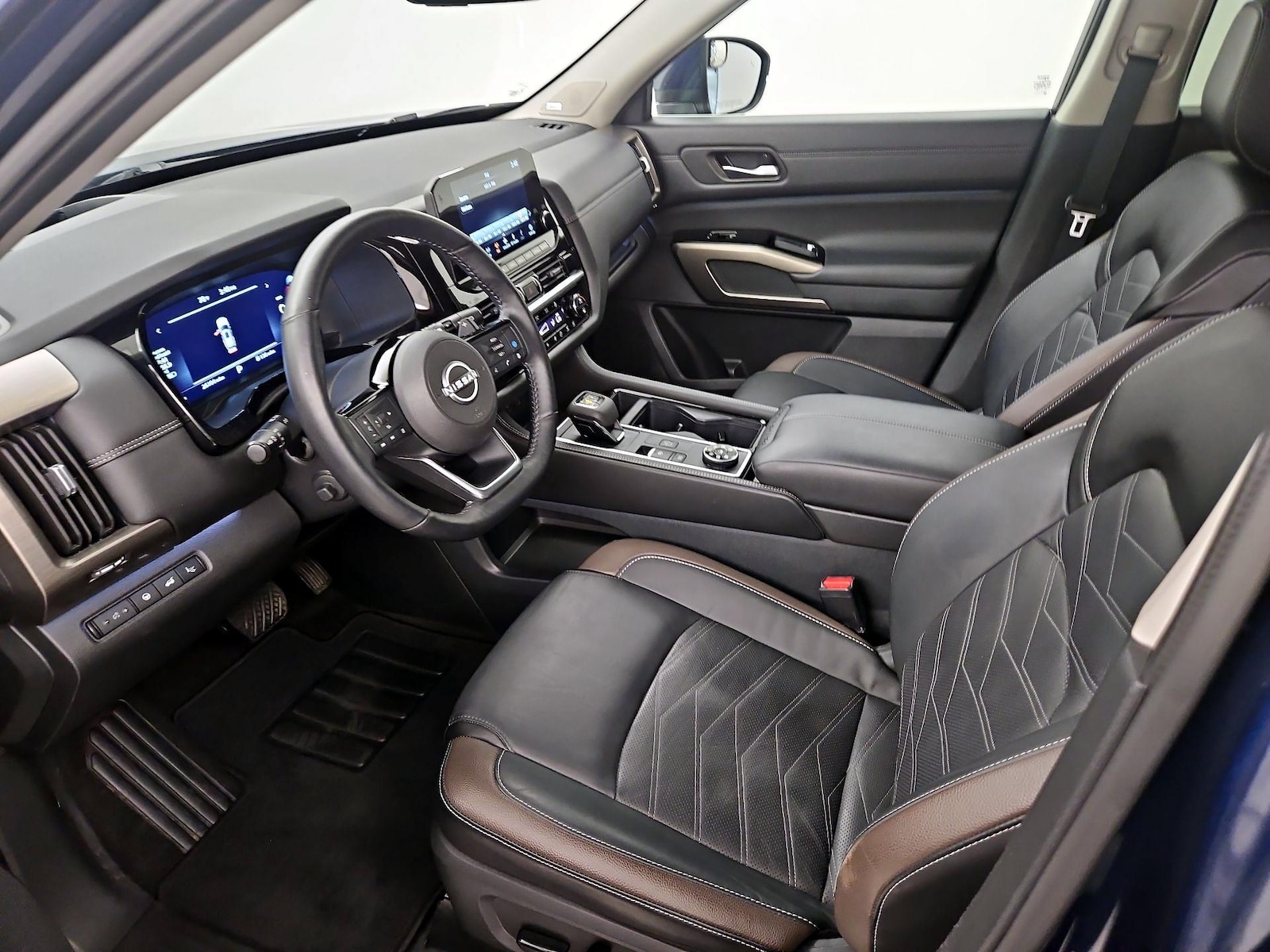2024 Nissan Pathfinder Platinum - Photo 12
