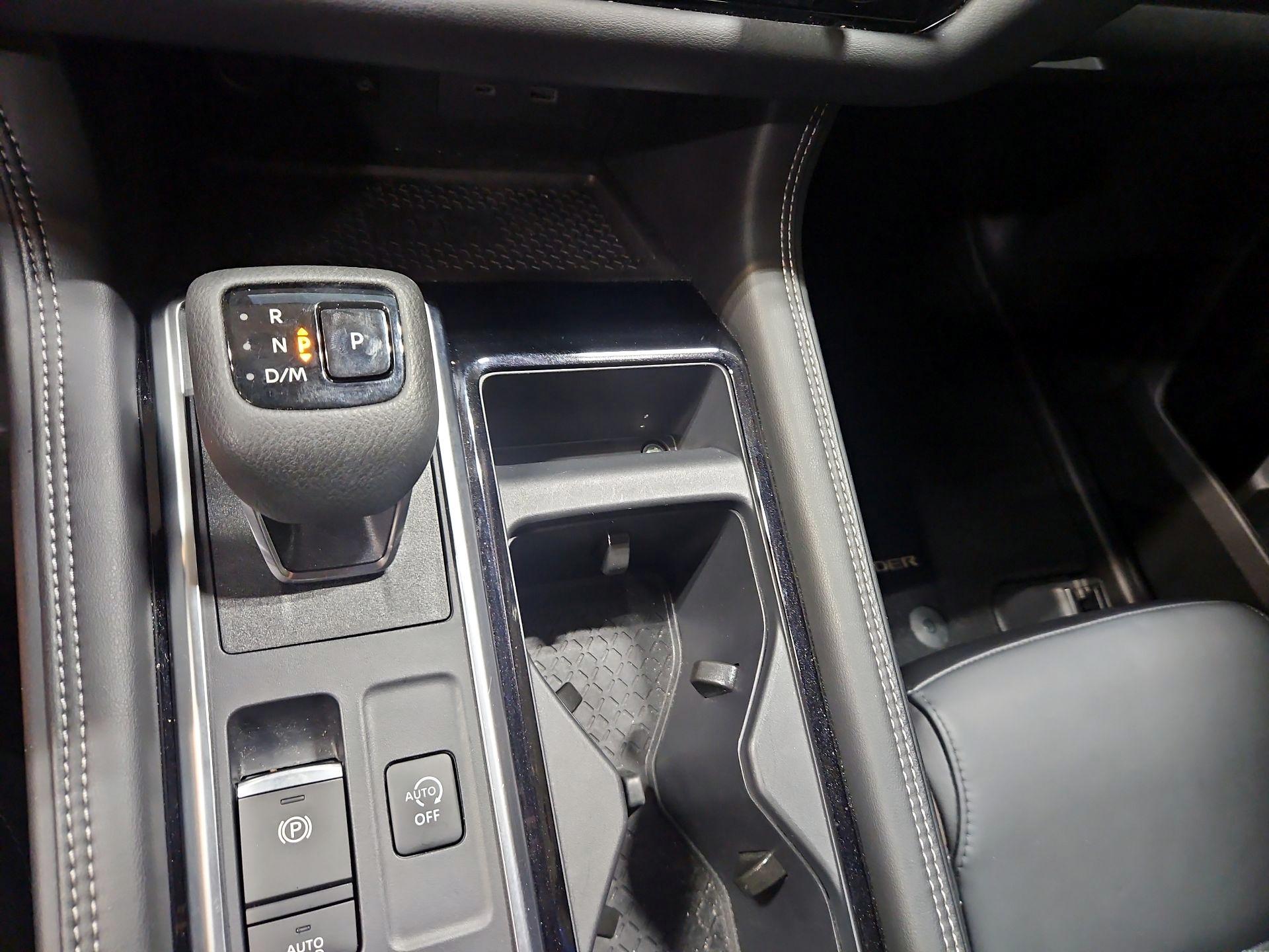 Thumbnail: 2024 Nissan Pathfinder - 16