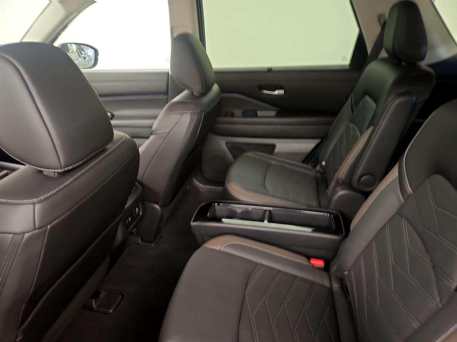 2024 Nissan Pathfinder Platinum - Photo 19