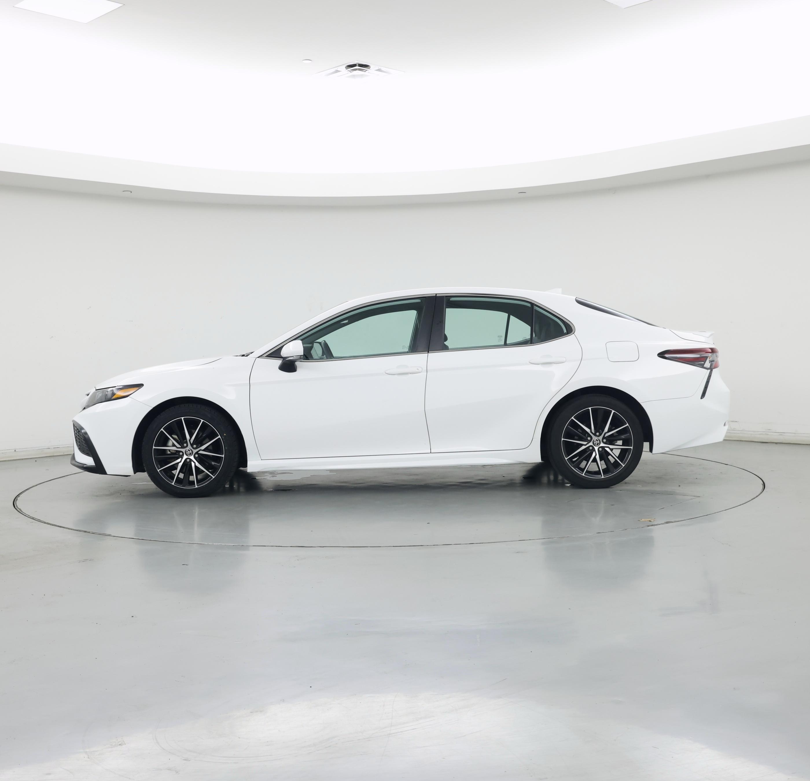 Thumbnail: 2023 Toyota Camry - 3